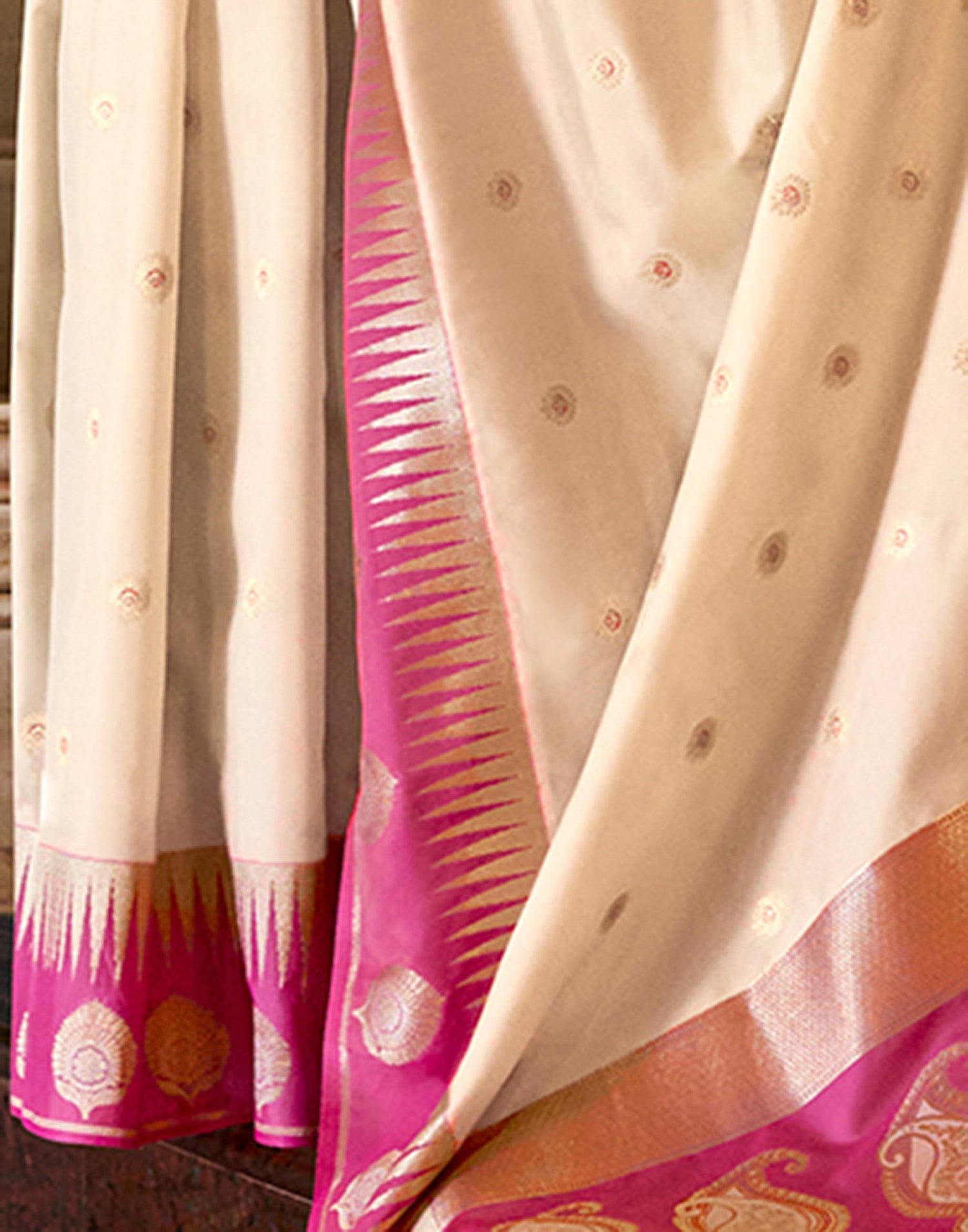 Cream Silk Woven Banarasi Saree