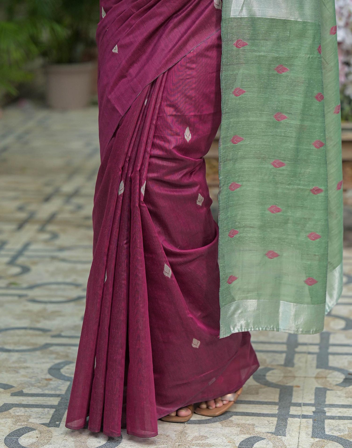 Wine Linen Woven Saree