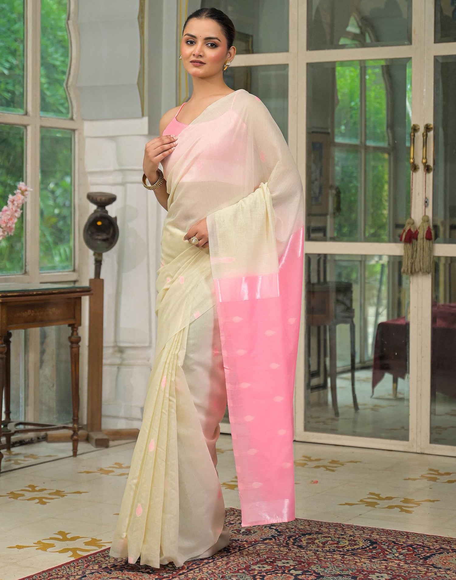 Cream. Pink Linen Woven Saree