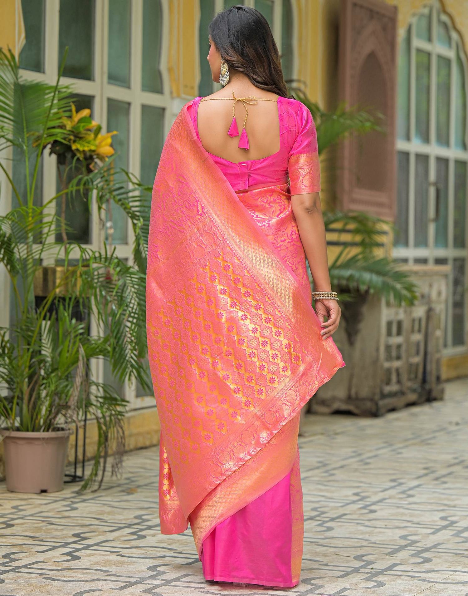 Pink Silk Woven Banarasi Saree