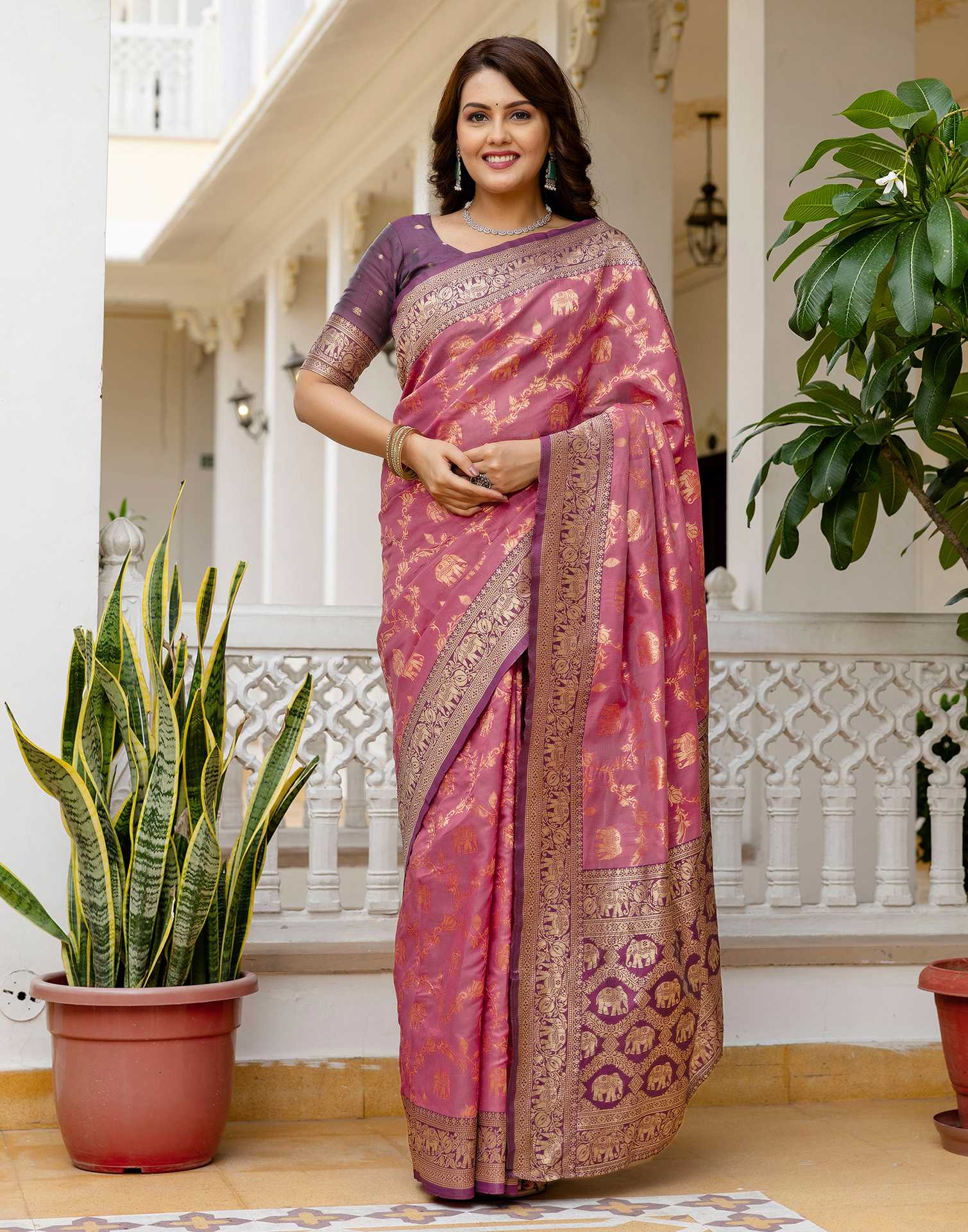 Dusty Rose Pink Silk Woven Banarasi Saree