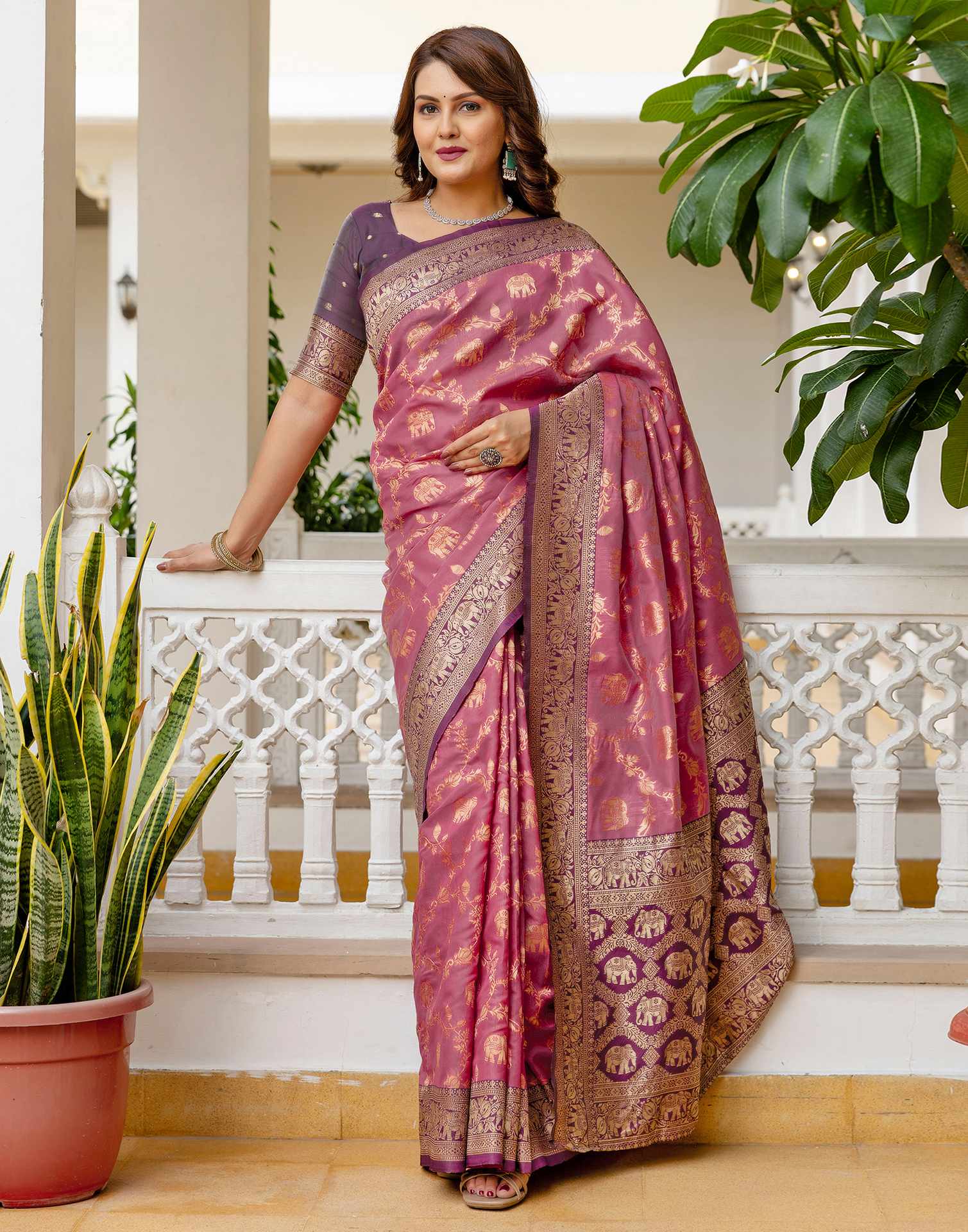 Dusty Rose Pink Silk Woven Banarasi Saree