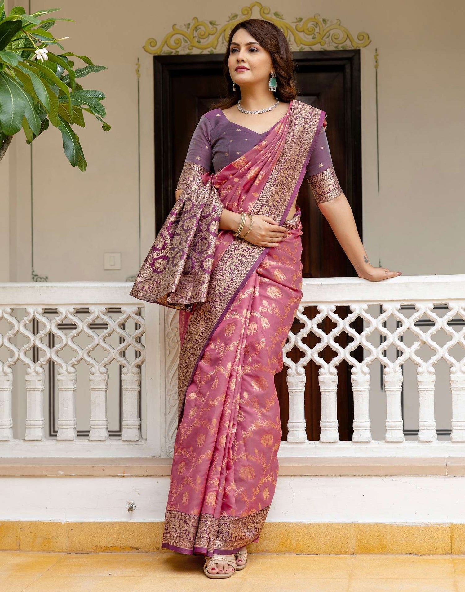 Dusty Rose Pink Silk Woven Banarasi Saree
