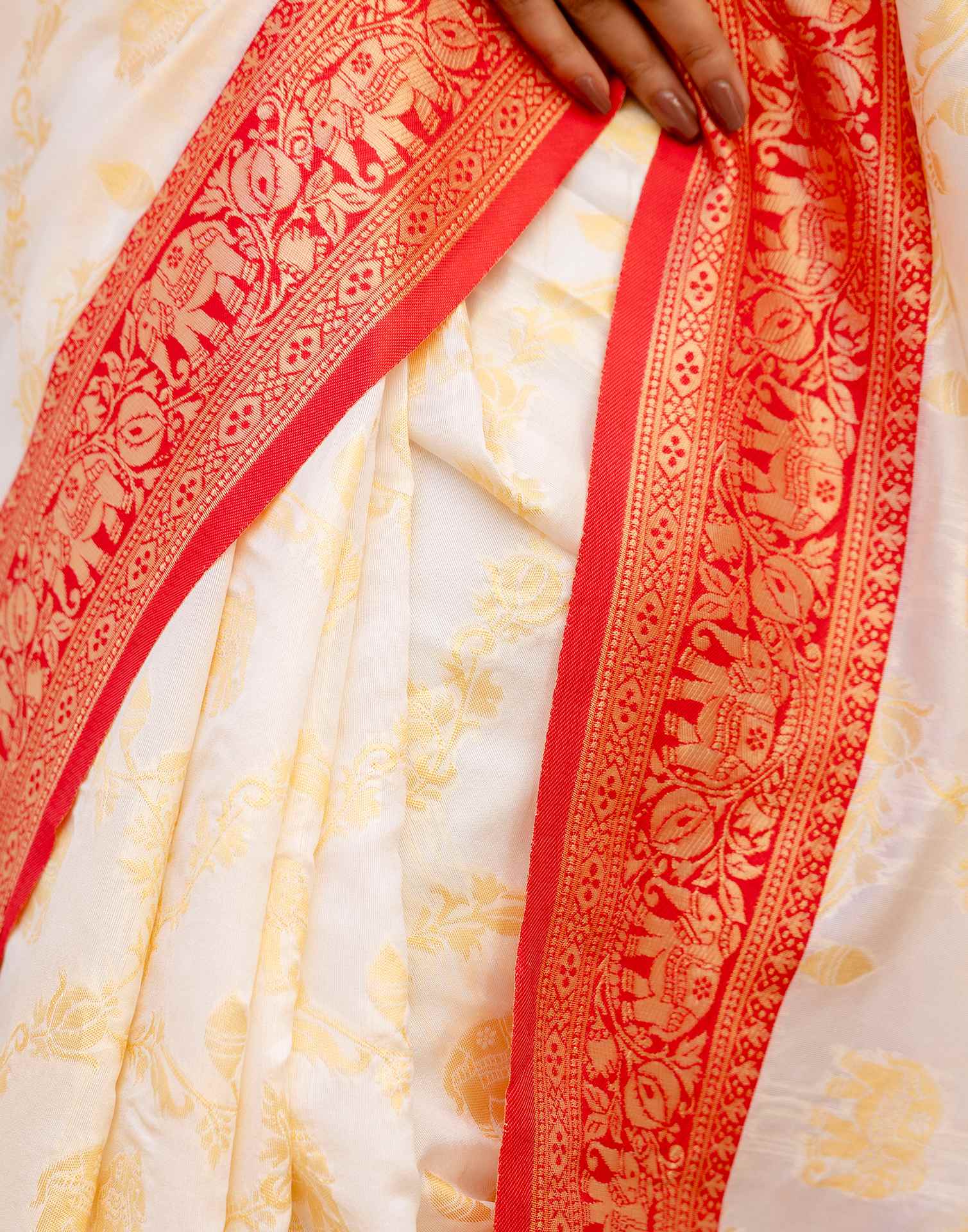 Off White Silk Woven Banarasi Saree