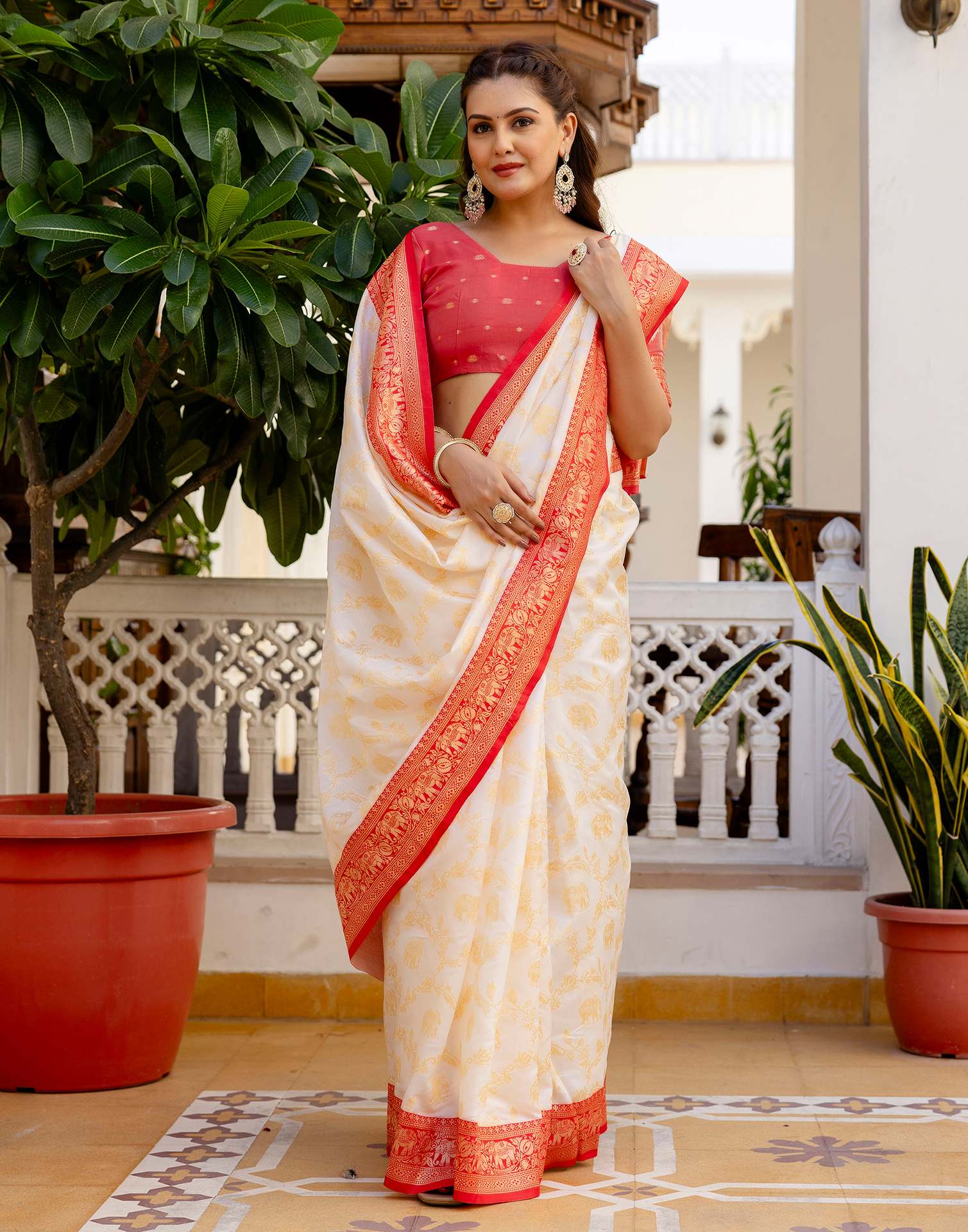 Off White Silk Woven Banarasi Saree
