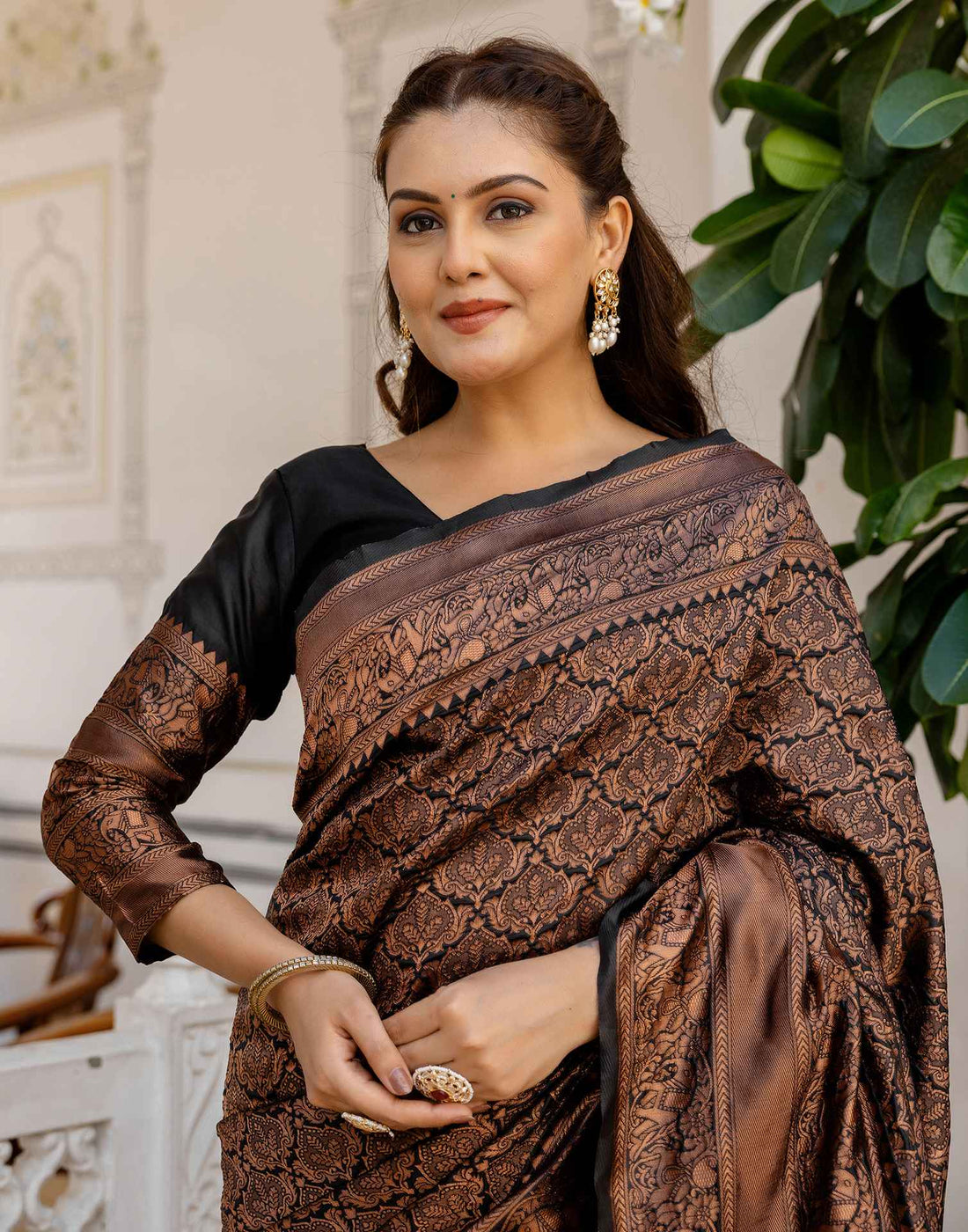 Black Silk Woven Kanjivaram Saree