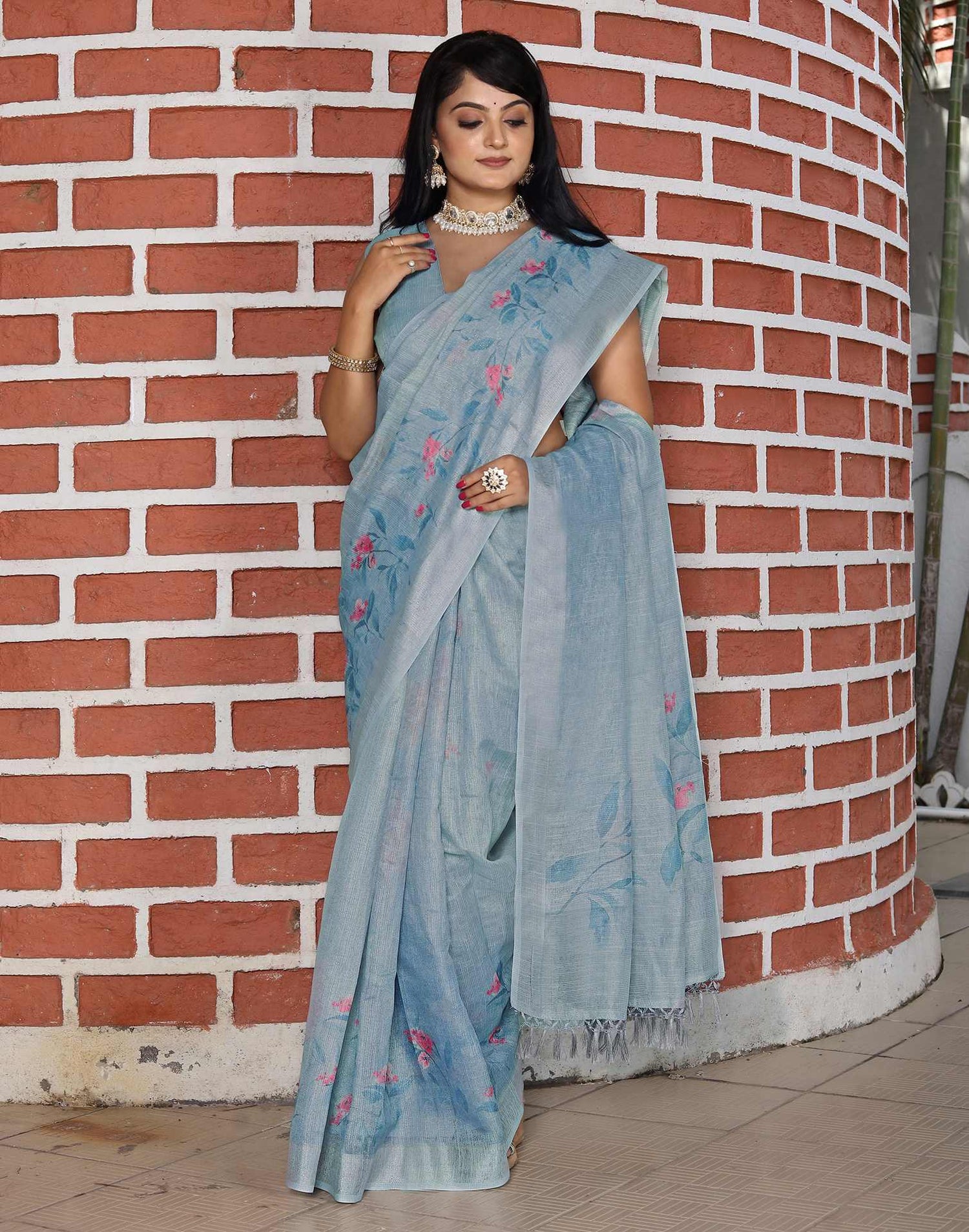 Grey Cotton Floral Printed Saree