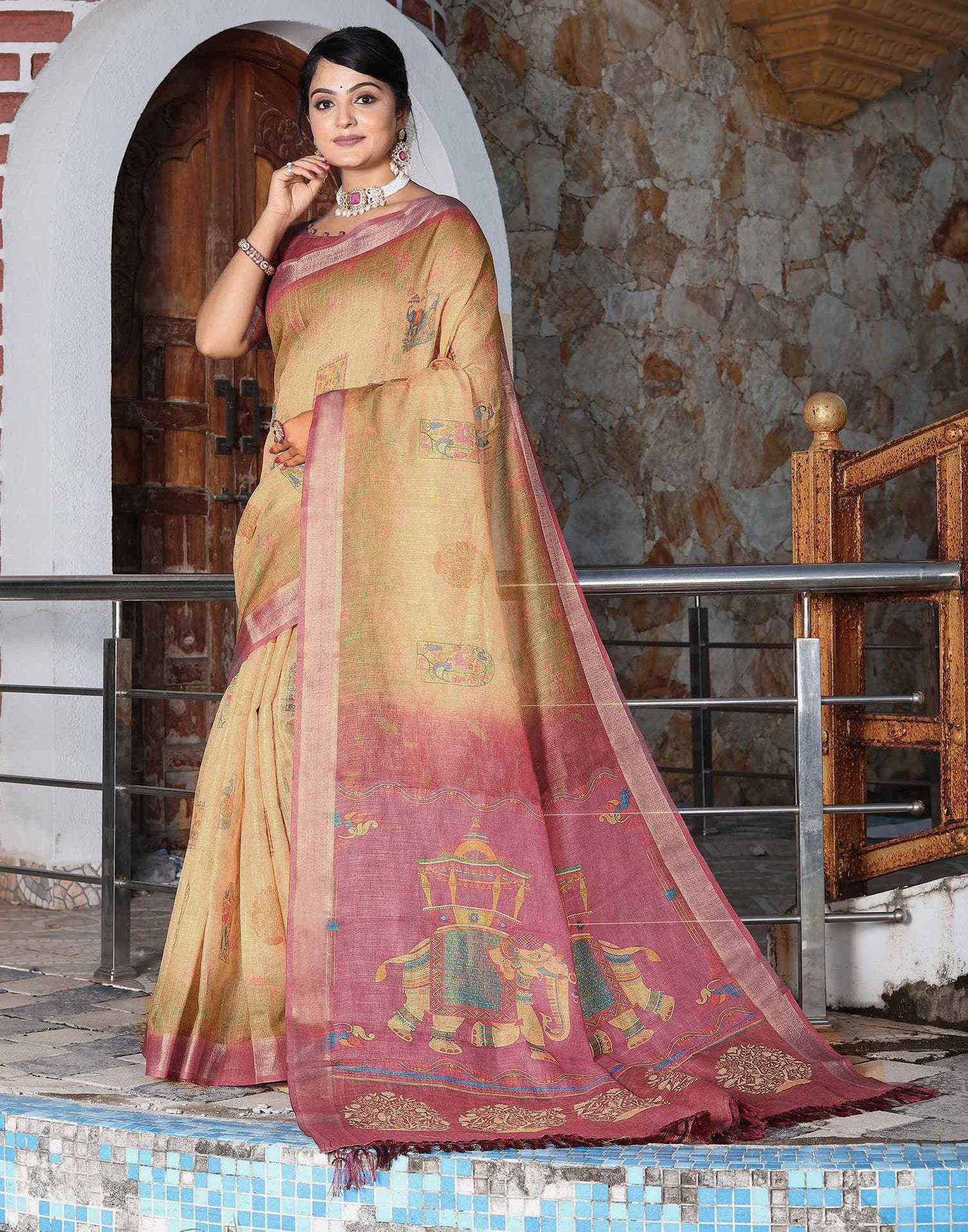 Cream Cotton Printed Saree