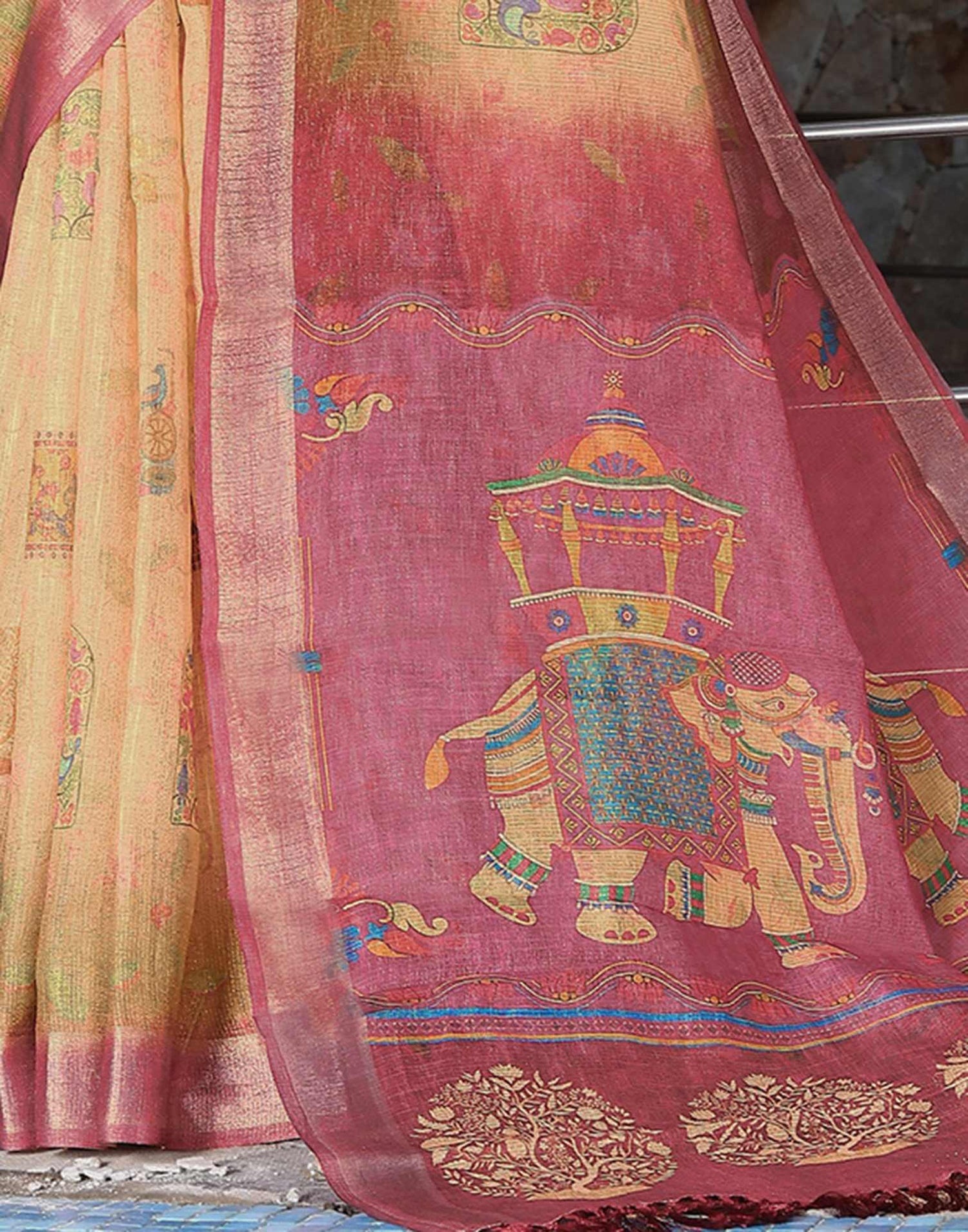 Cream Cotton Printed Saree