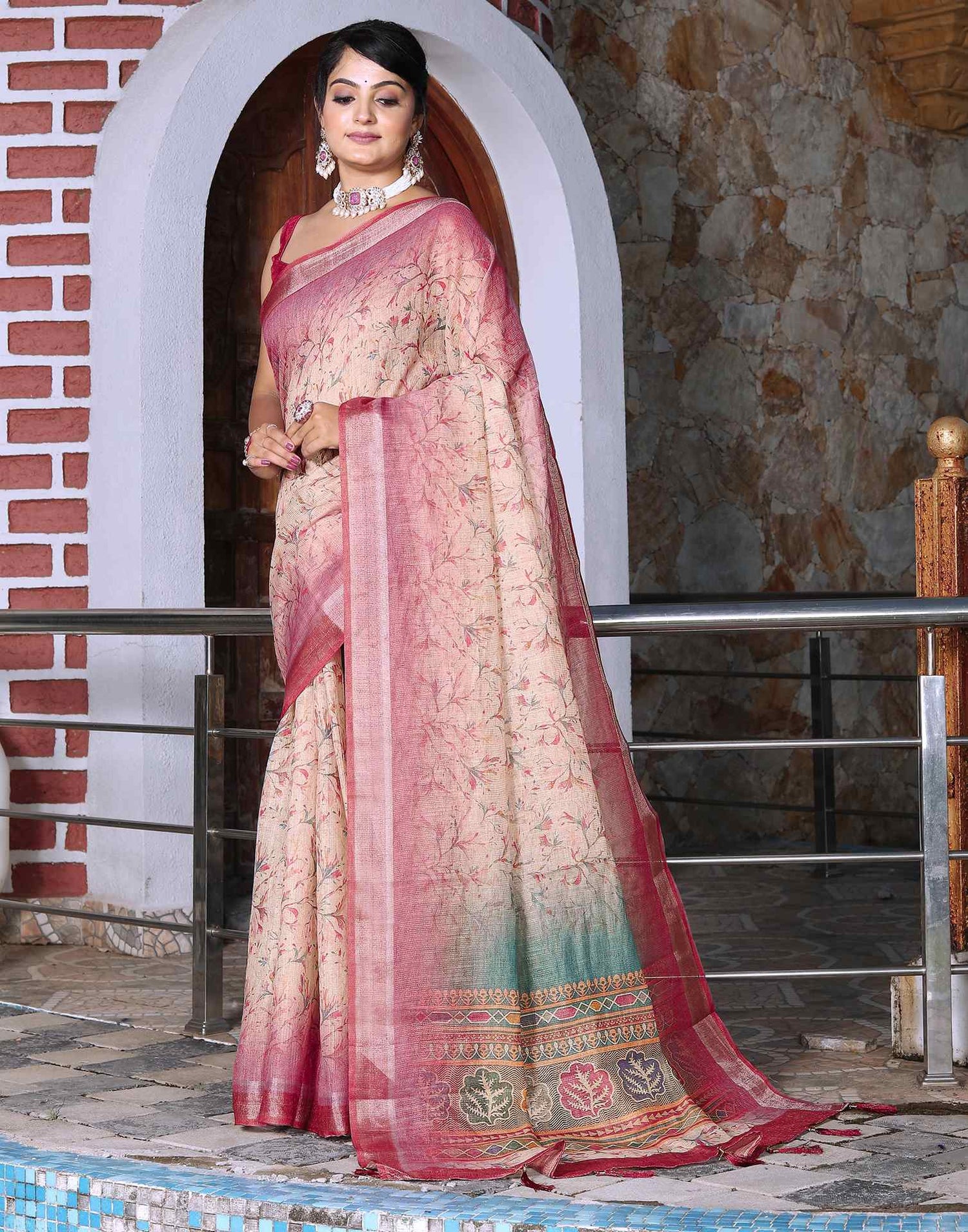 Cream Cotton Printed Saree