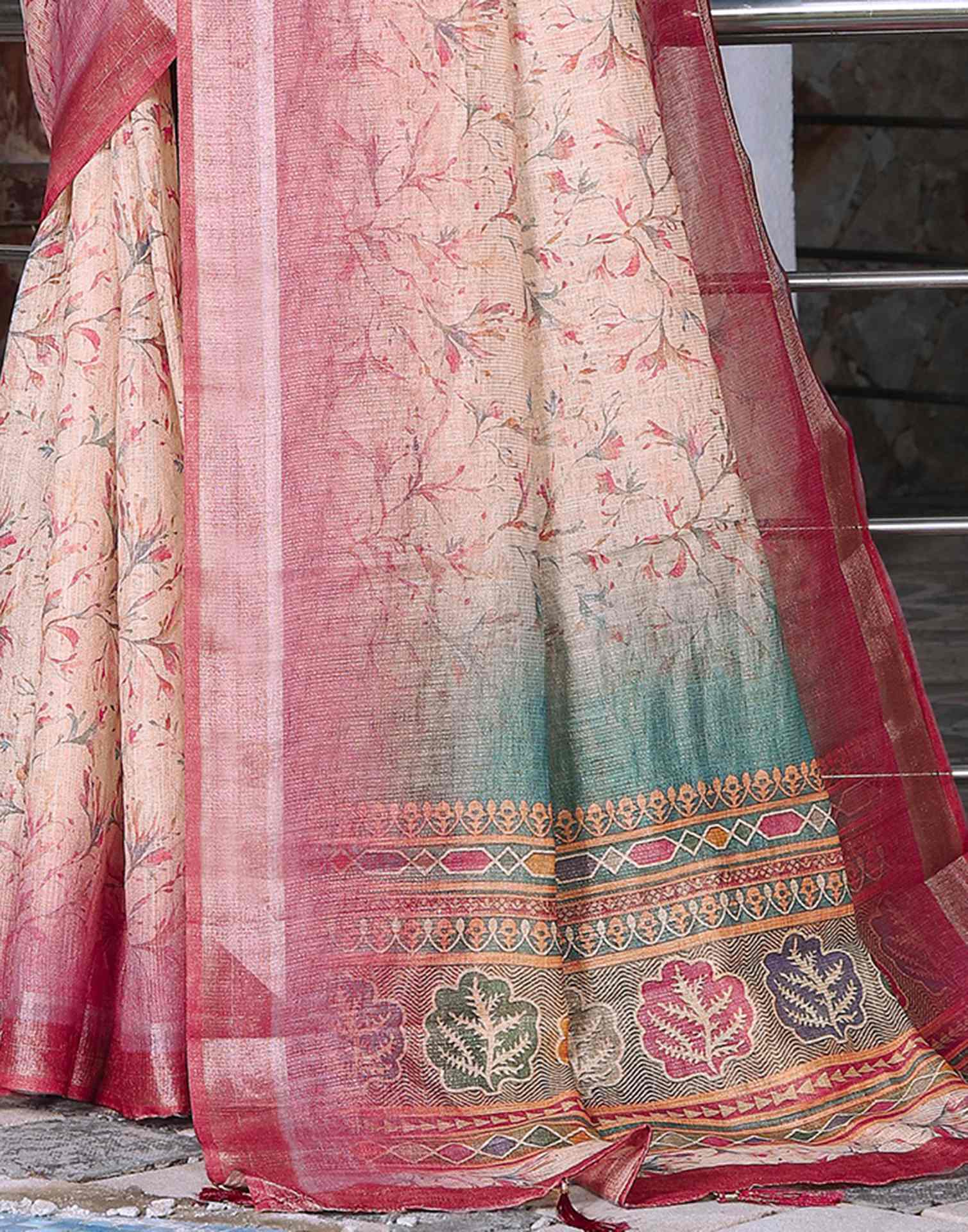 Cream Cotton Printed Saree