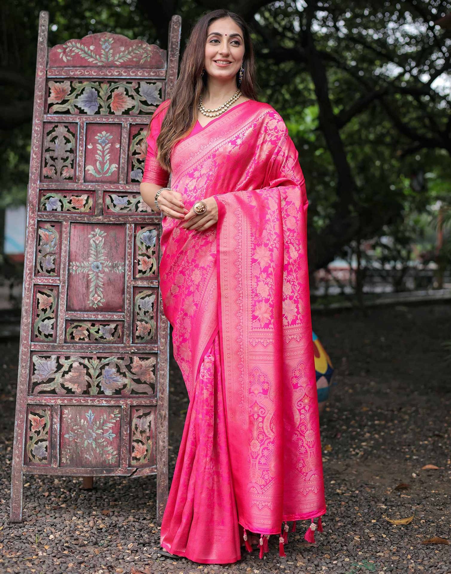 Pink Silk Woven Banarasi Saree