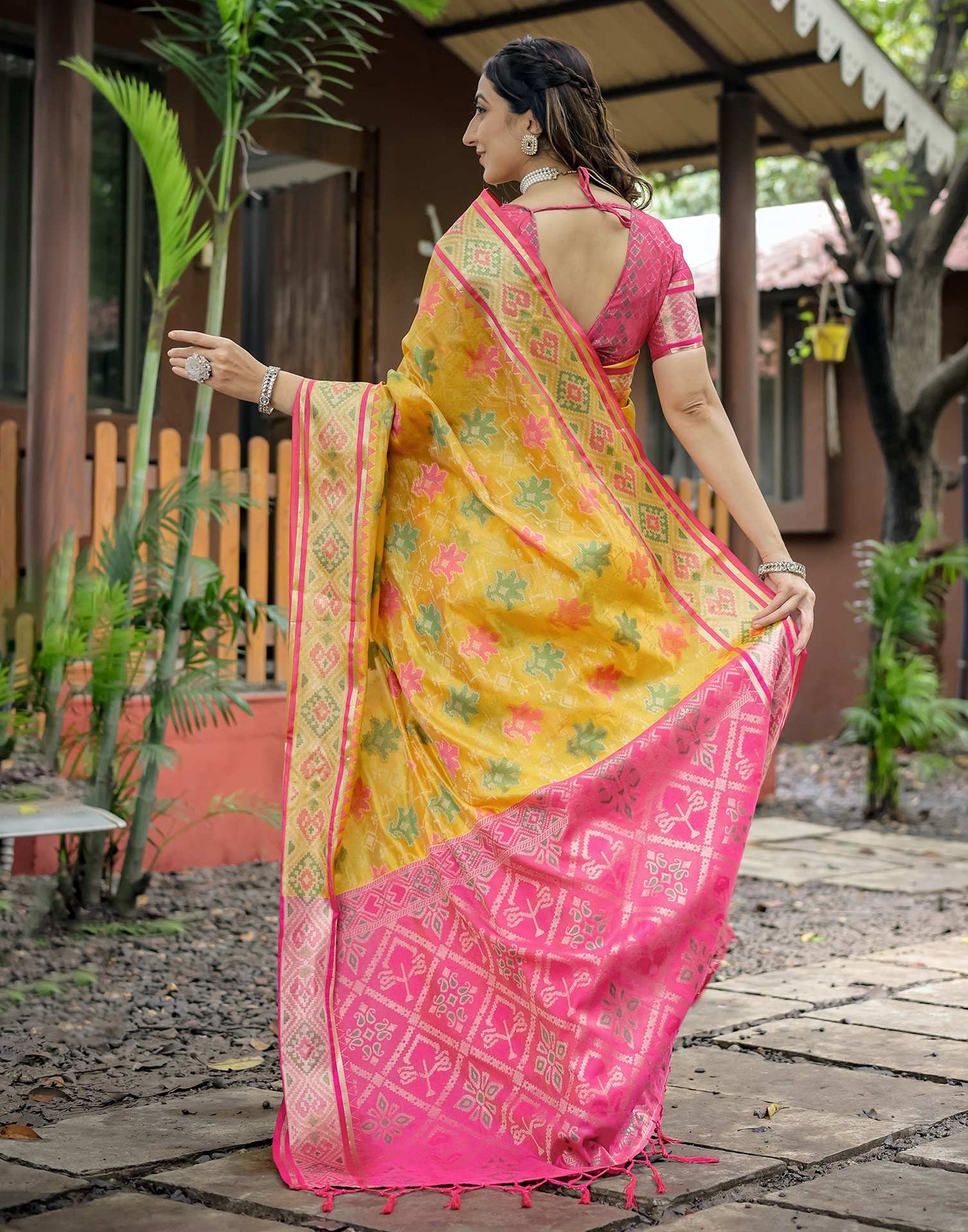 Yellow Silk Woven Banarasi Saree