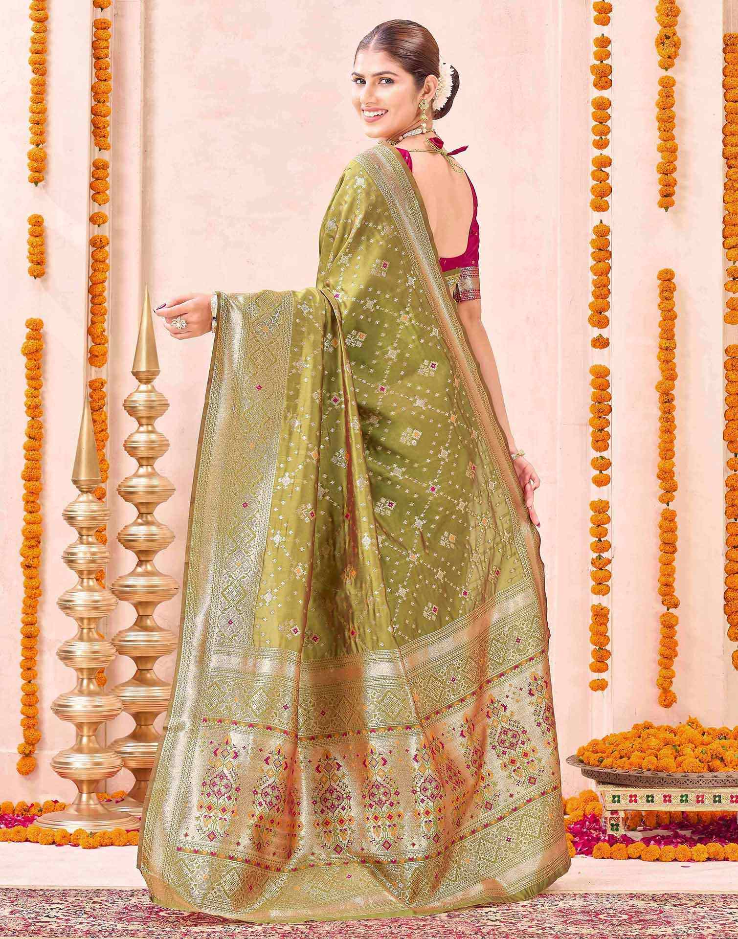 Mehndi Green Silk Woven Patola Saree