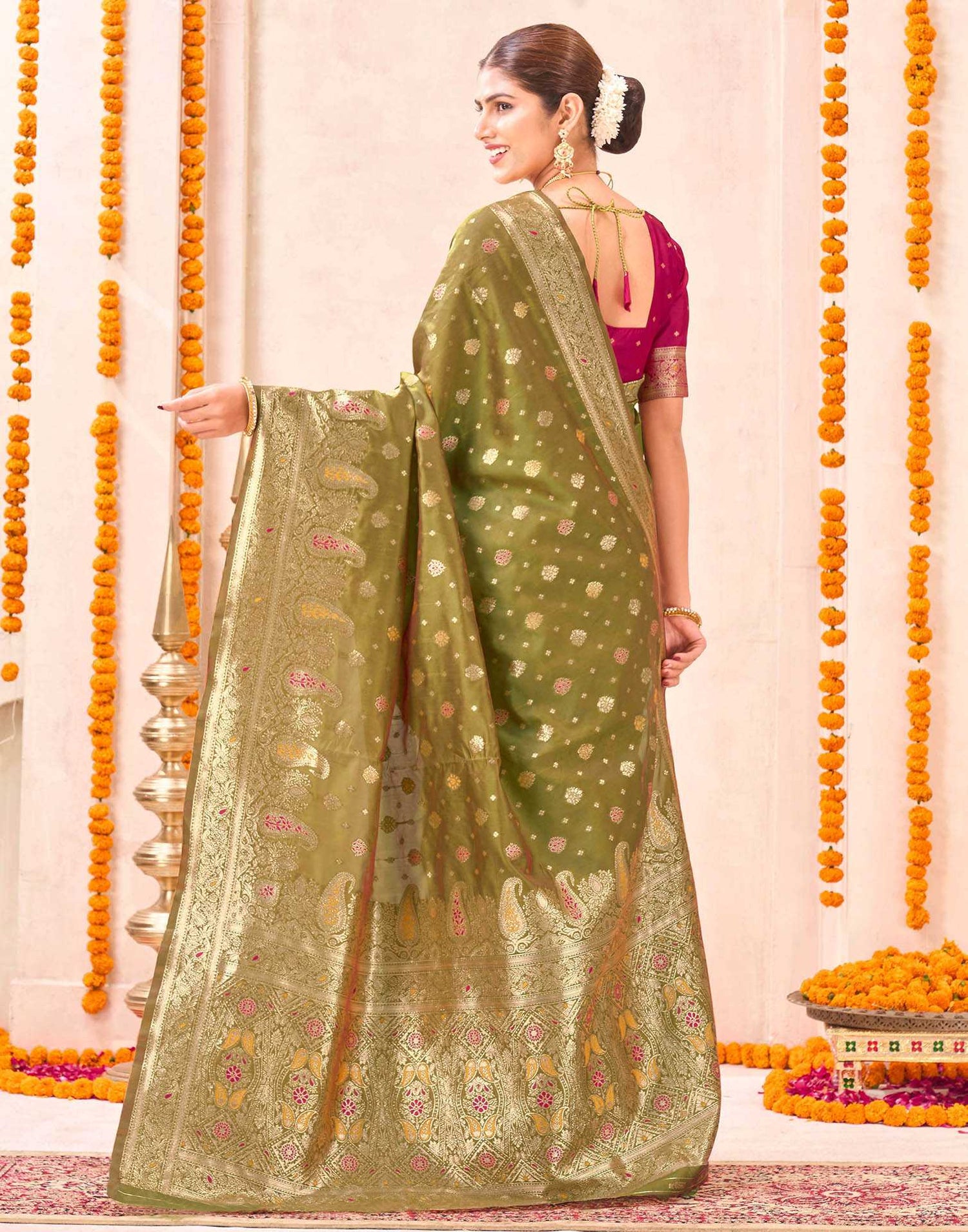 Mehandi Green Silk Woven Banarasi Saree