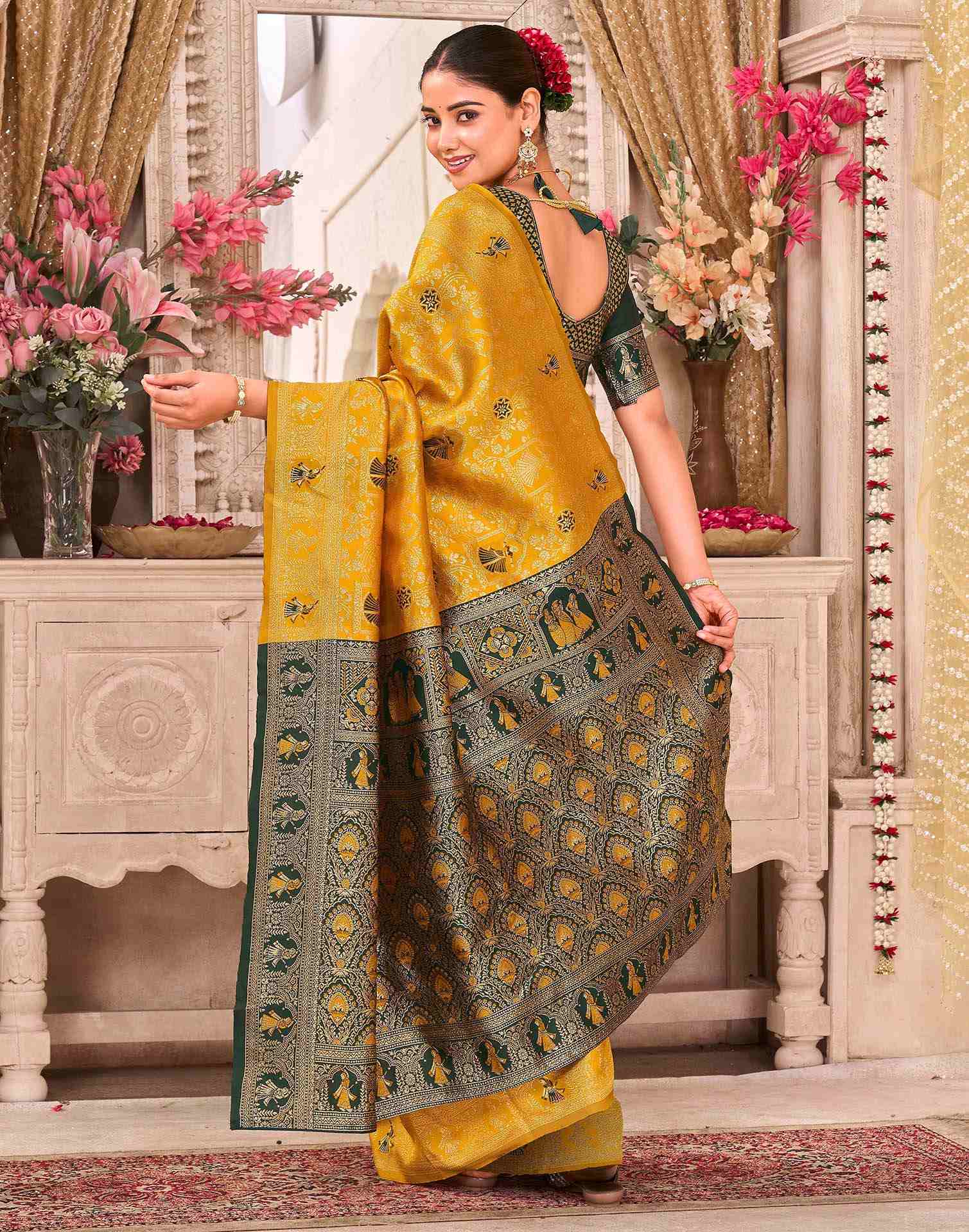 Yellow Silk Woven Baluchari Saree
