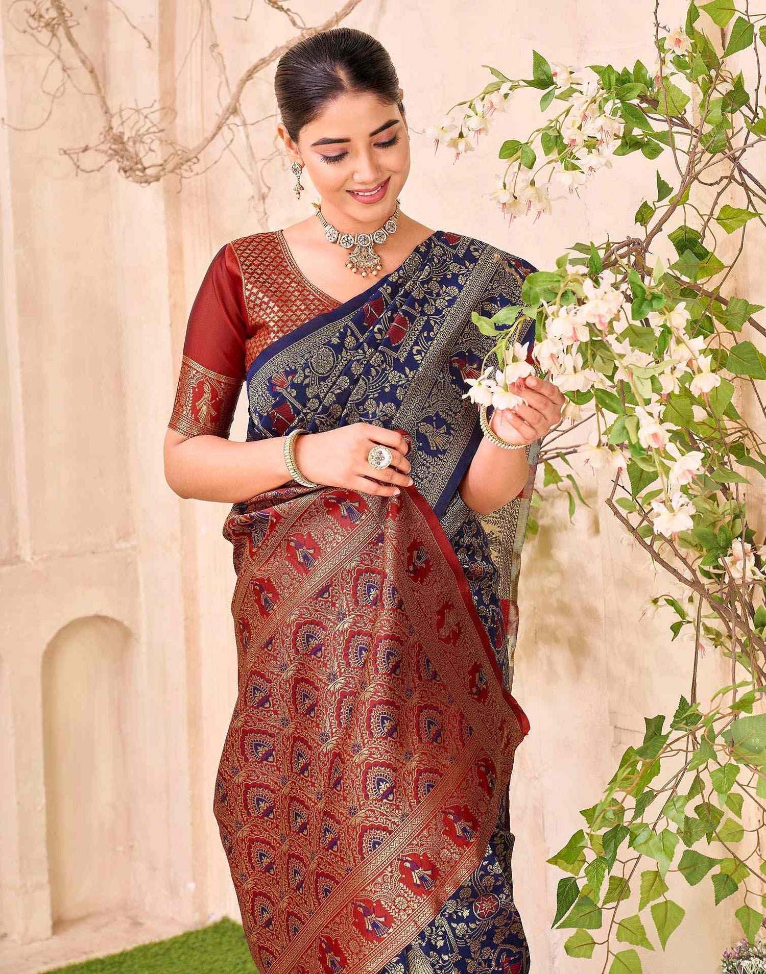 Navy Blue Silk Woven Baluchari Saree