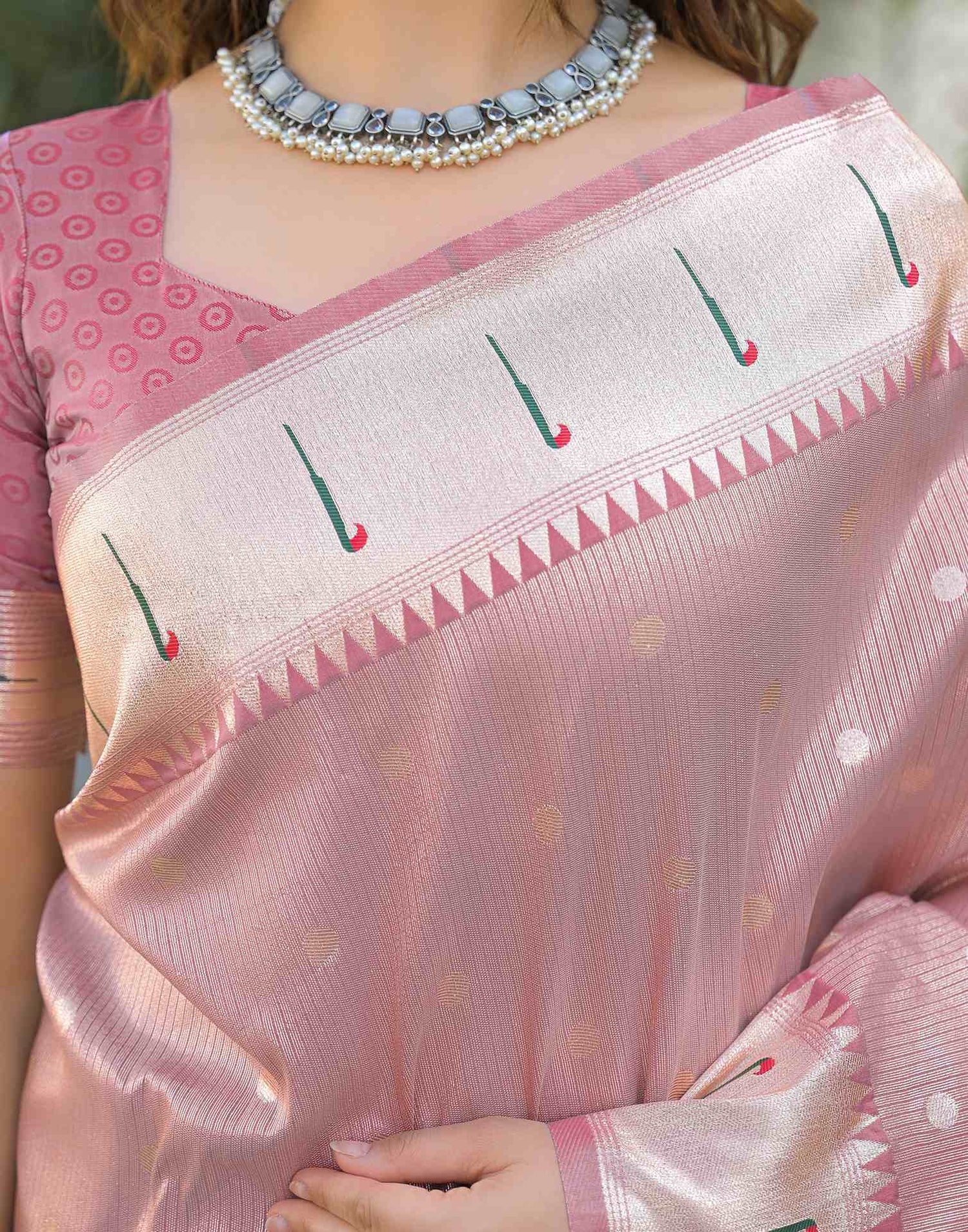 Mauve Silk Woven Paithani Saree