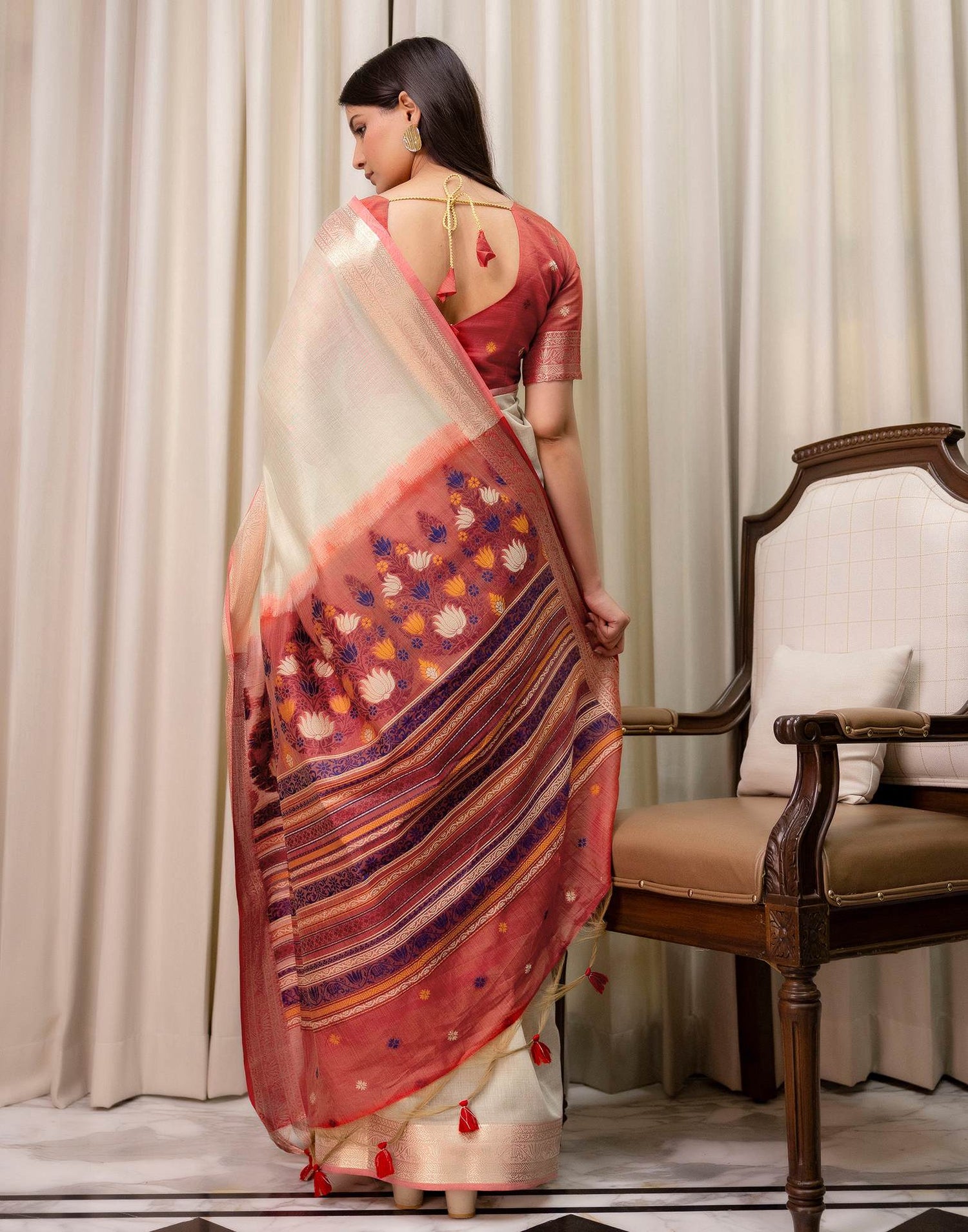 Beige Cotton Linen Woven Printed Saree
