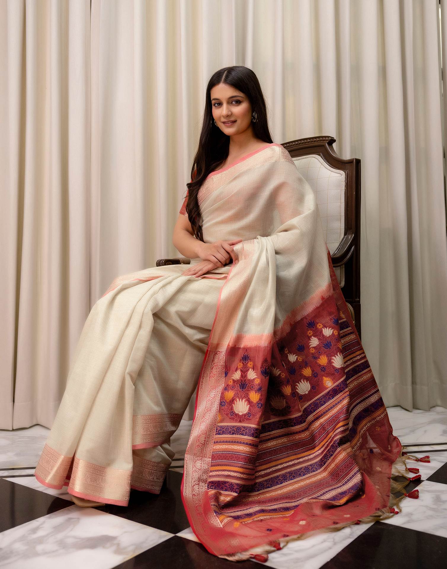 Beige Cotton Linen Woven Printed Saree
