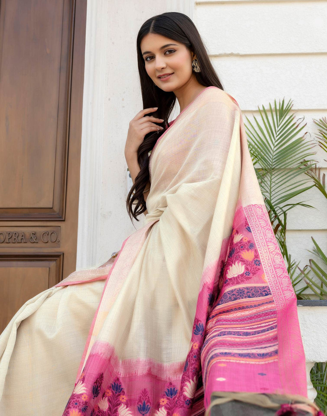 Beige Cotton Linen Woven Printed Saree