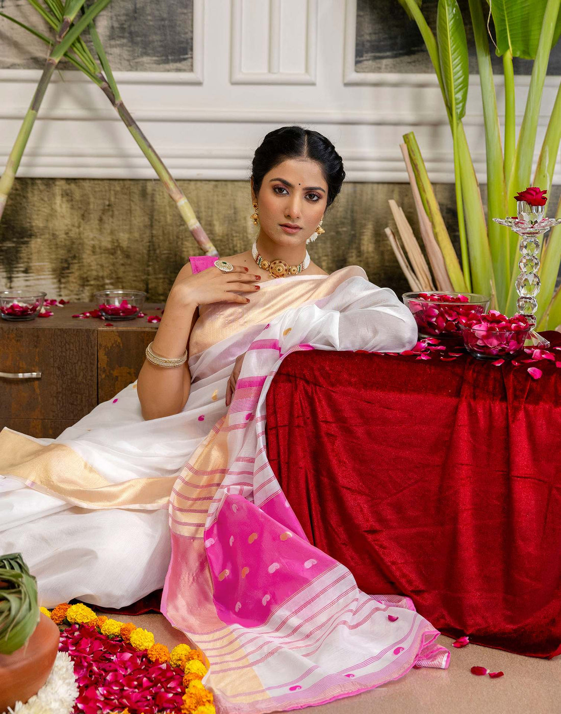 White Linen Woven Saree