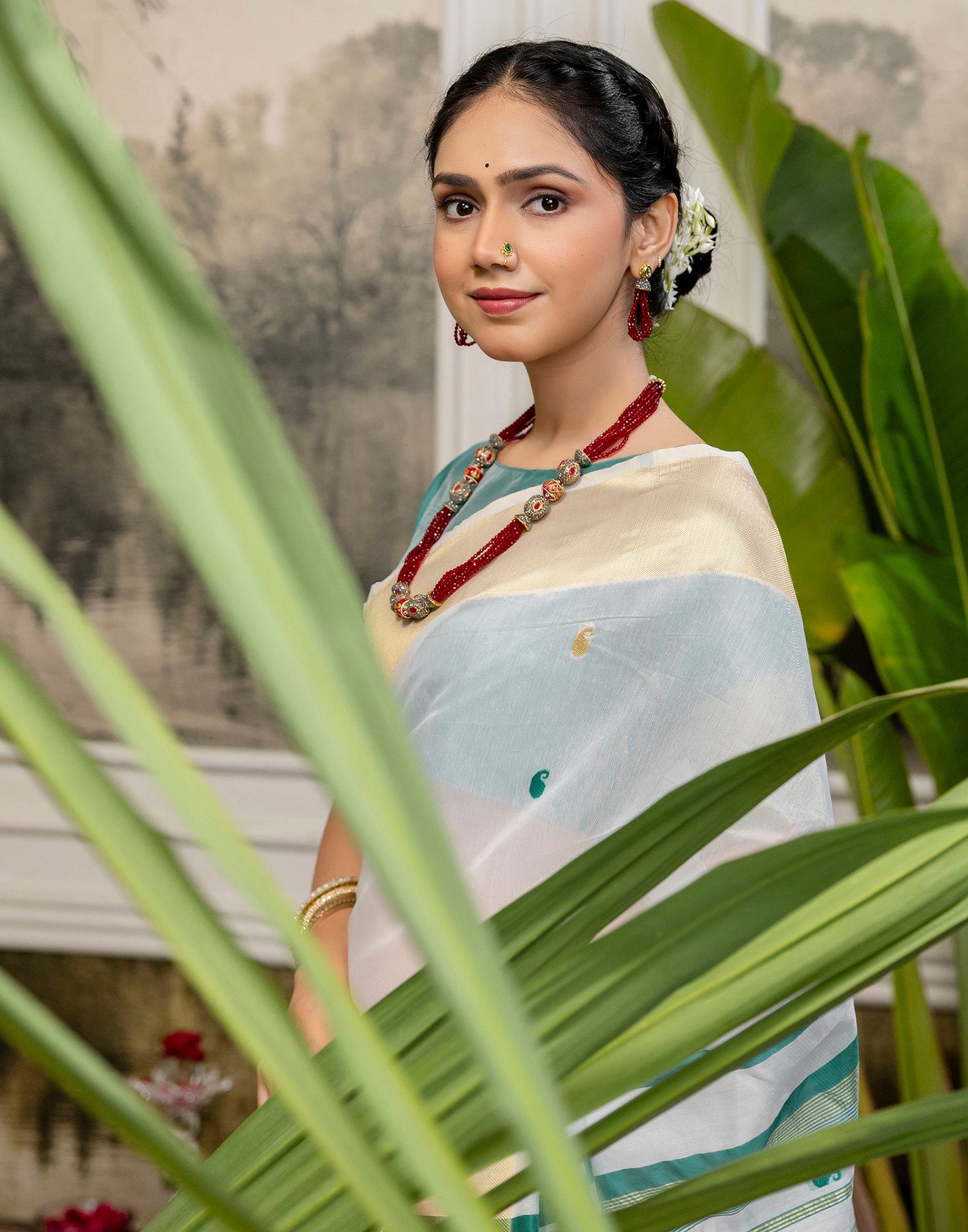 White Linen Woven Saree