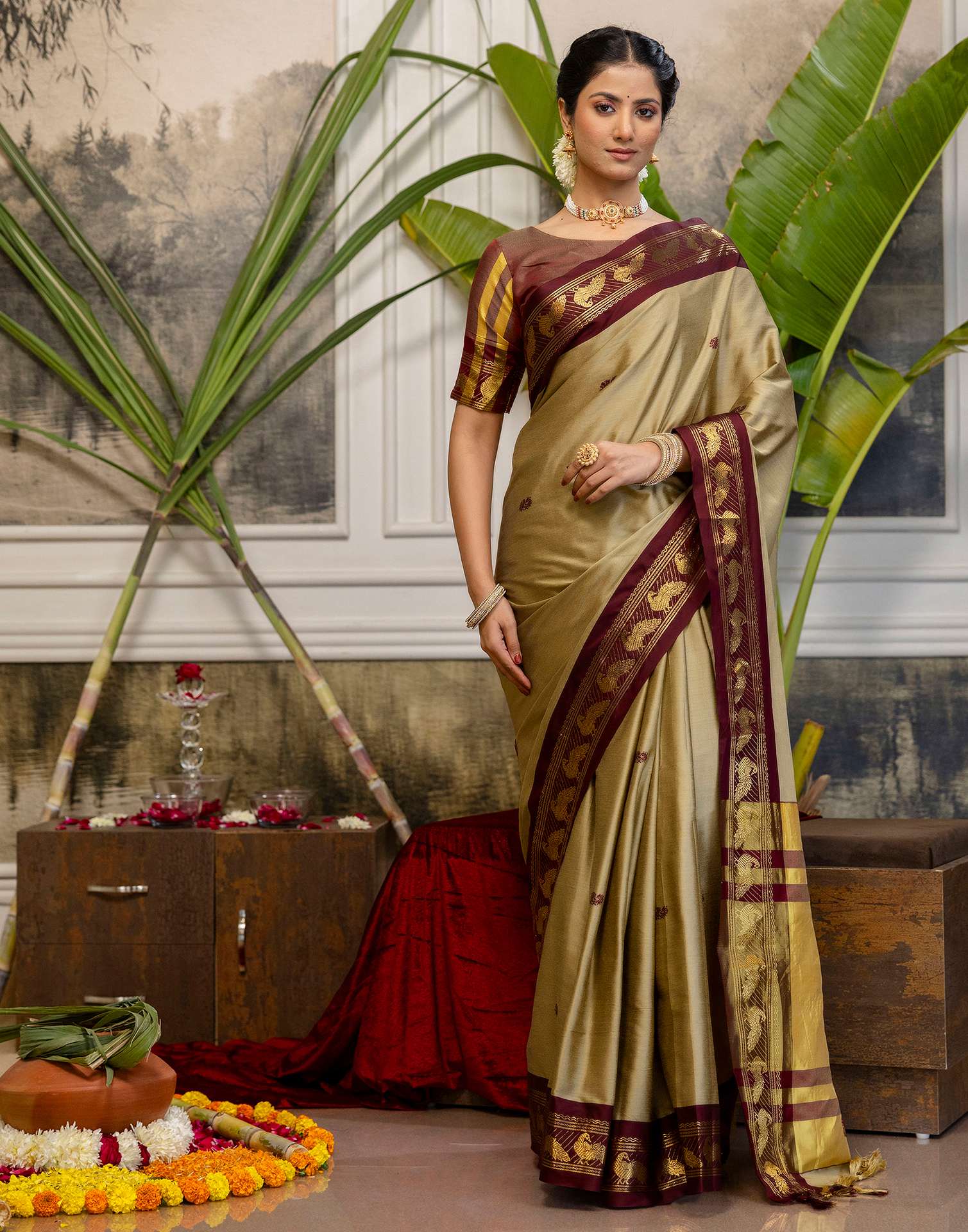 Khaki Silk Woven Kanjivaram Saree