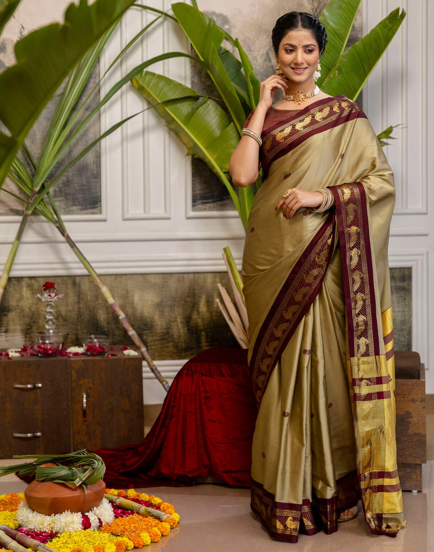 Khaki Silk Woven Kanjivaram Saree