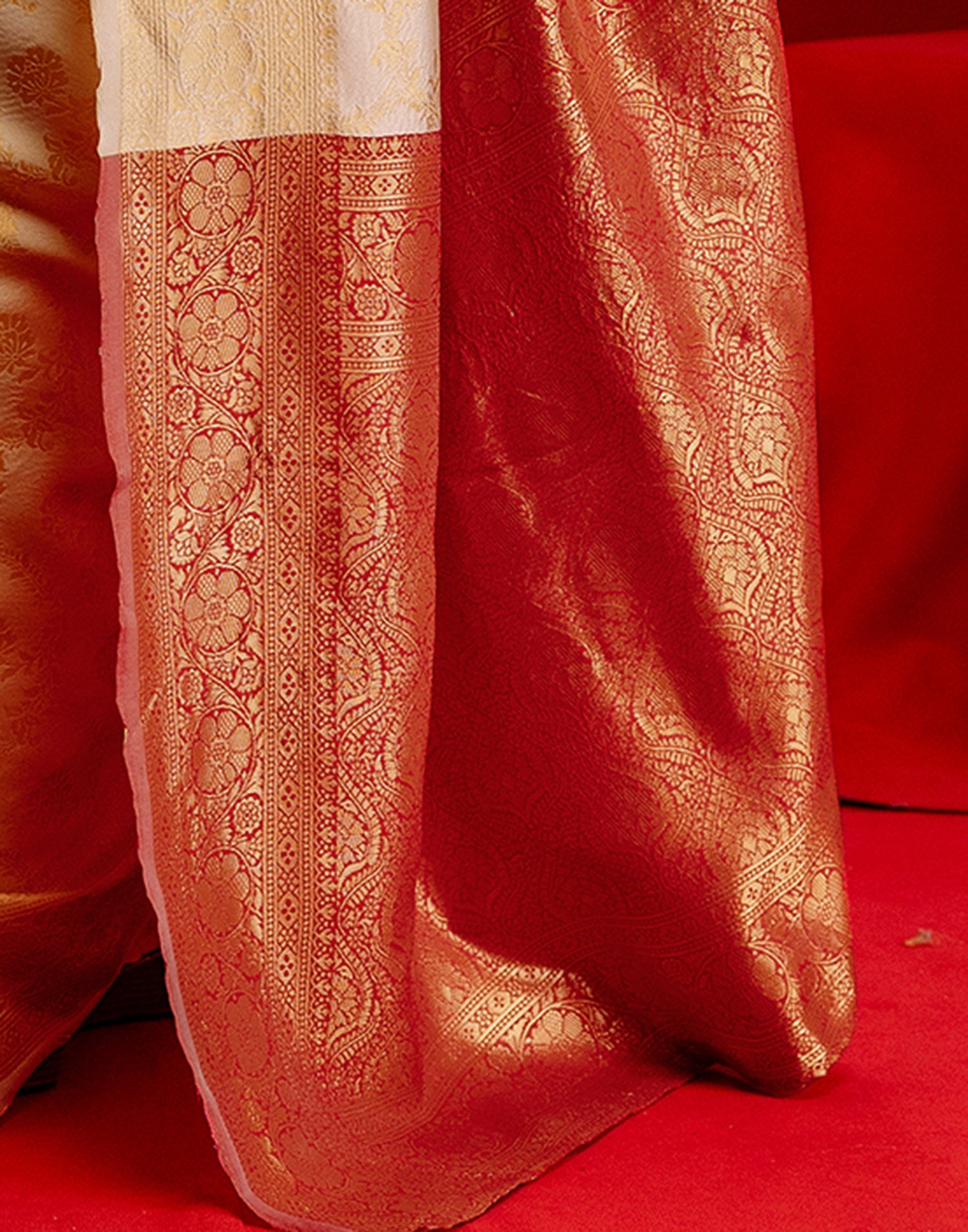 Cream Silk Woven Banarasi Saree