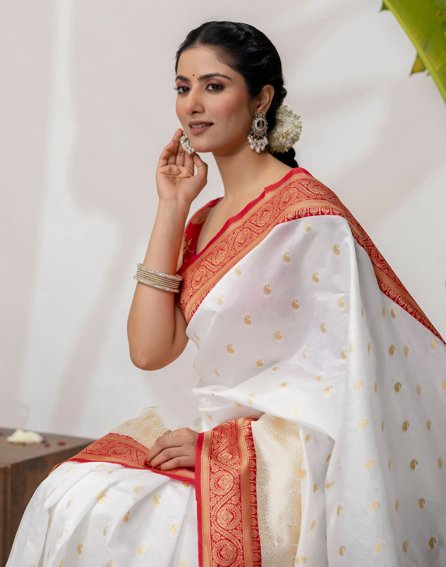 White Silk Woven Kanjivaram Saree