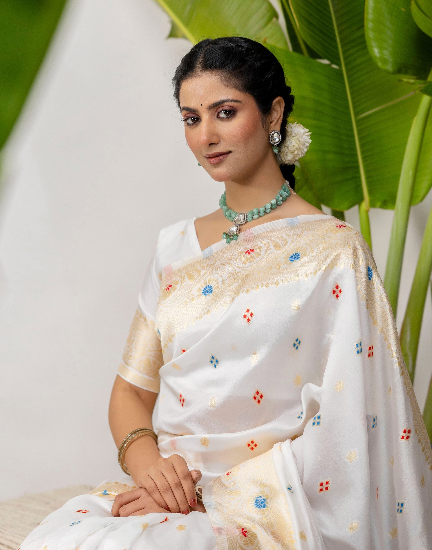 White Silk Woven Banarasi Saree