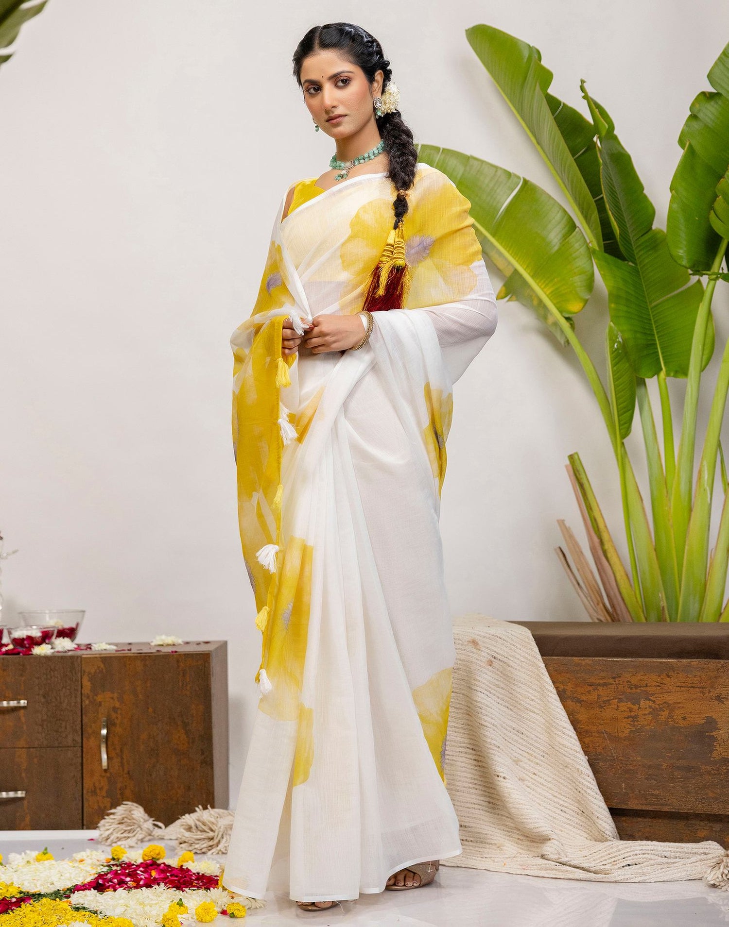 White Cotton Printed Saree