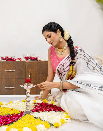 White Cotton Printed Saree