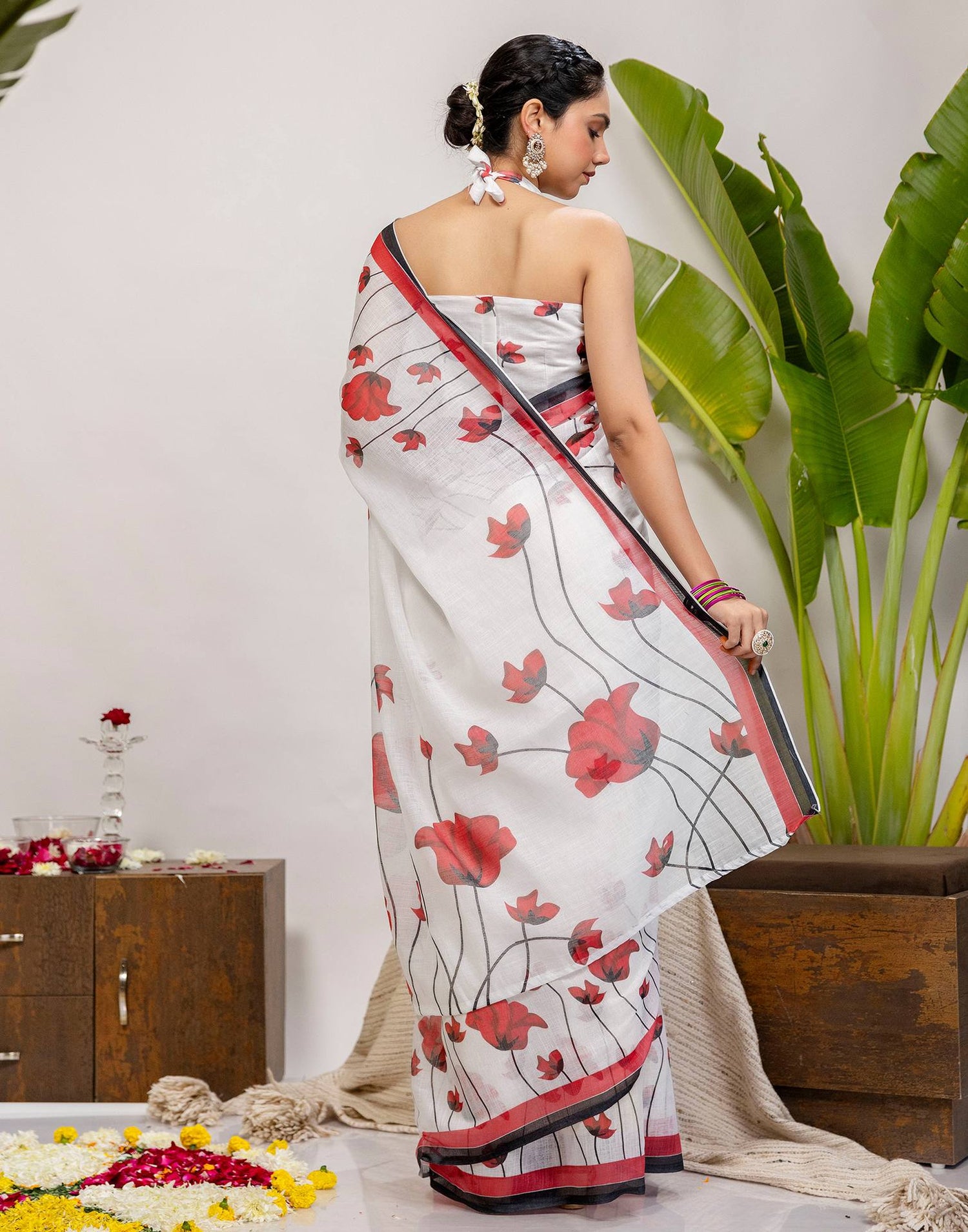 White Cotton Floral Printed Saree