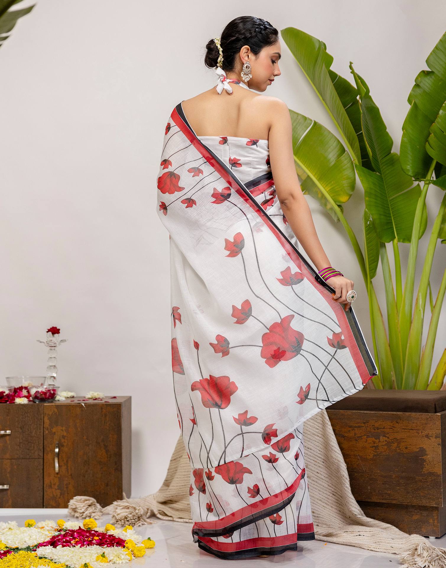 White Cotton Floral Printed Saree