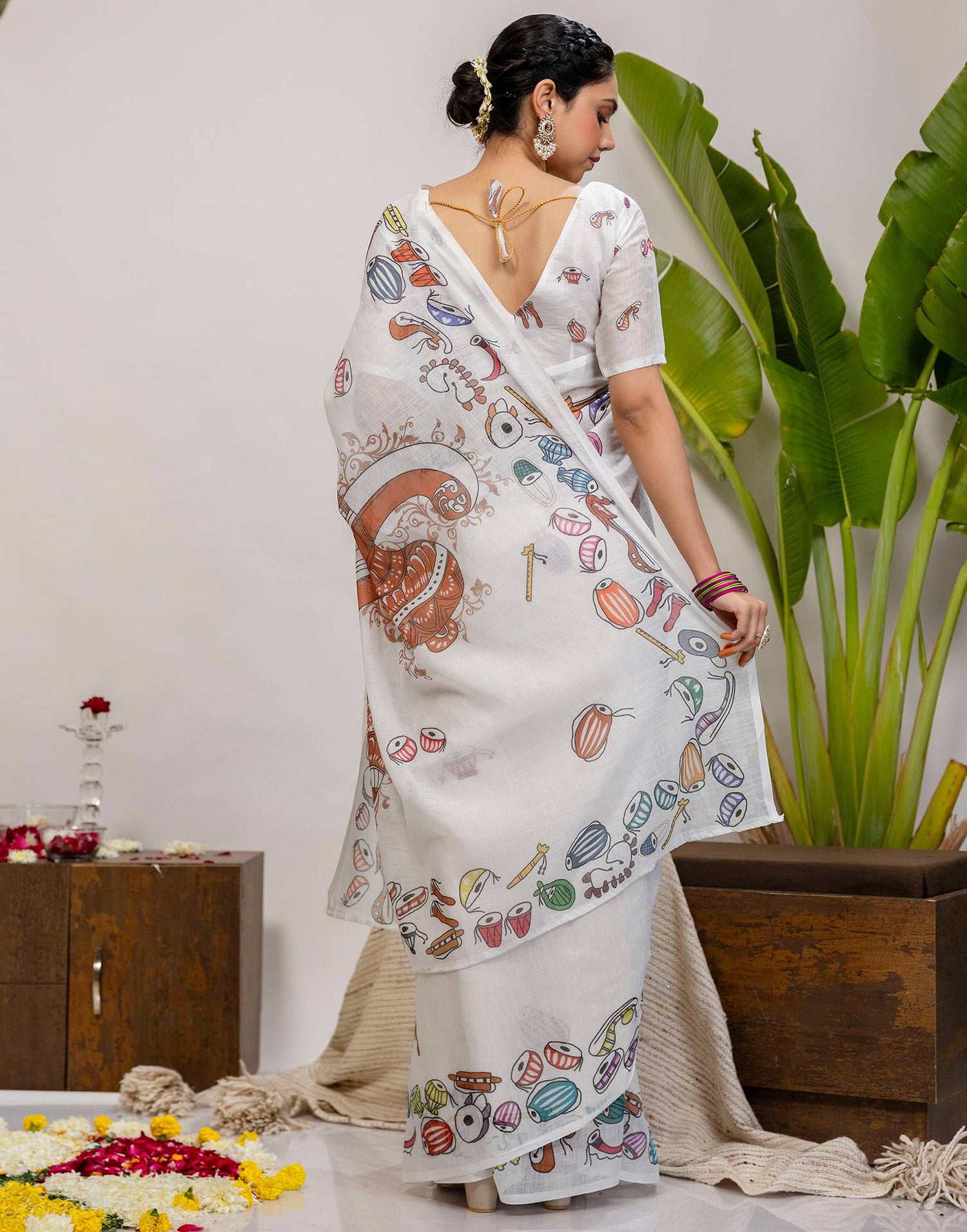 White Cotton Printed Saree