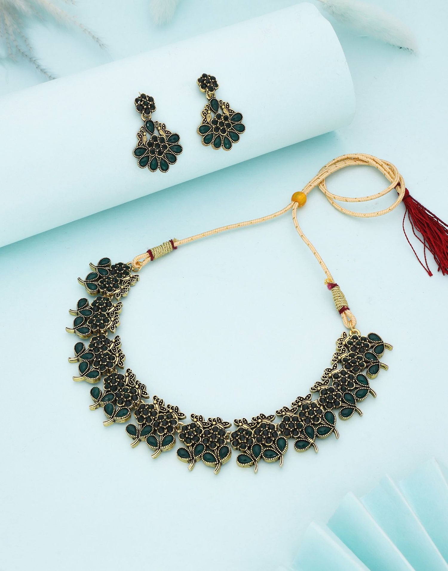 Green Gold Choker Necklace Set With Dangle Earring