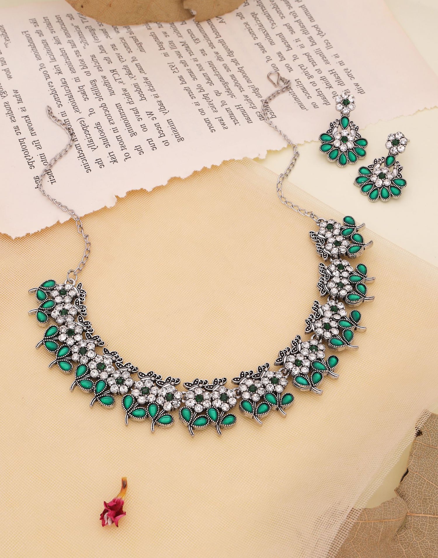 Green Silver Choker Necklace Set With Dangle Earring