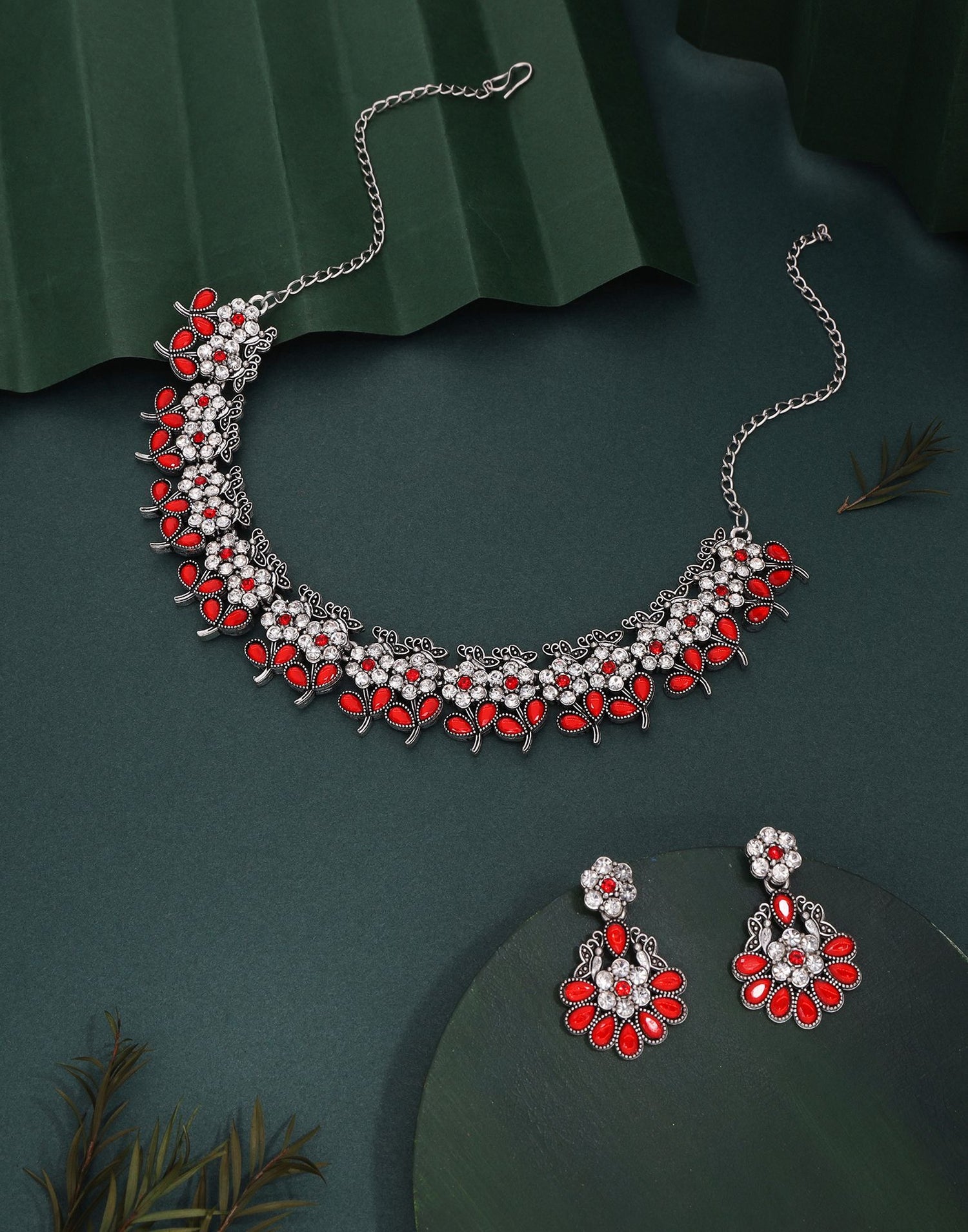 Red Silver Choker Necklace Set With Dangle Earring