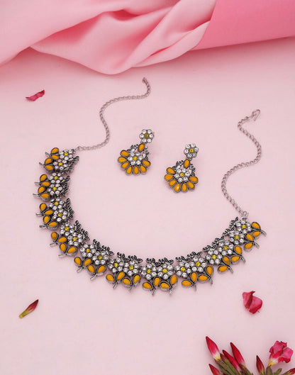 Yellow Silver Choker Necklace Set With Dangle Earring