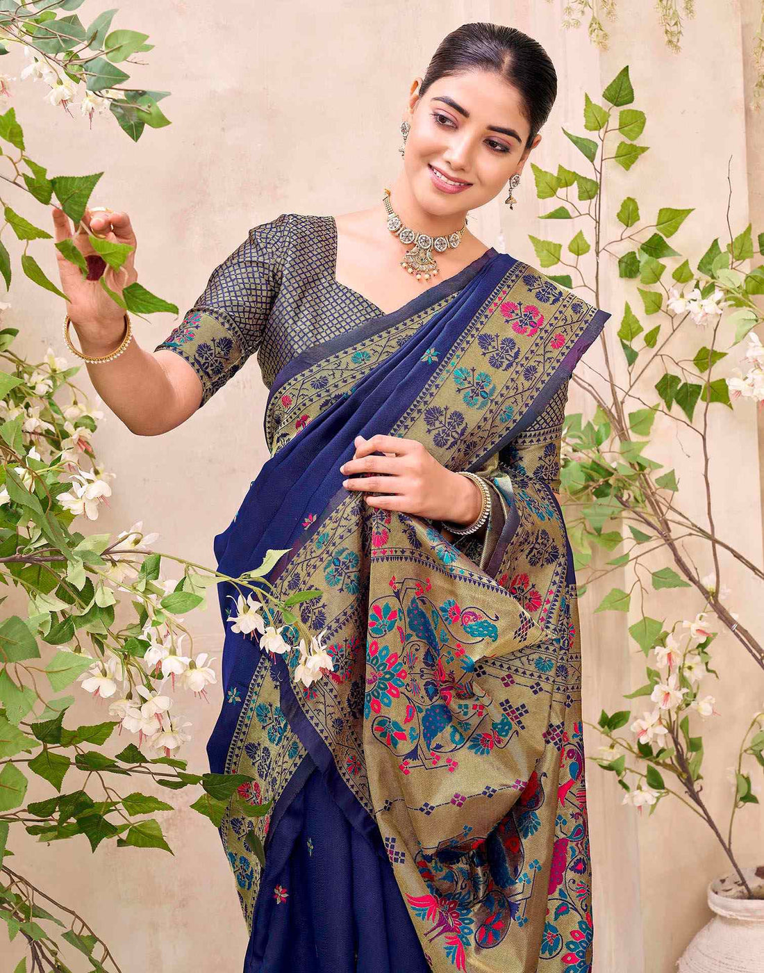 Navy Blue Silk Woven Paithani Saree