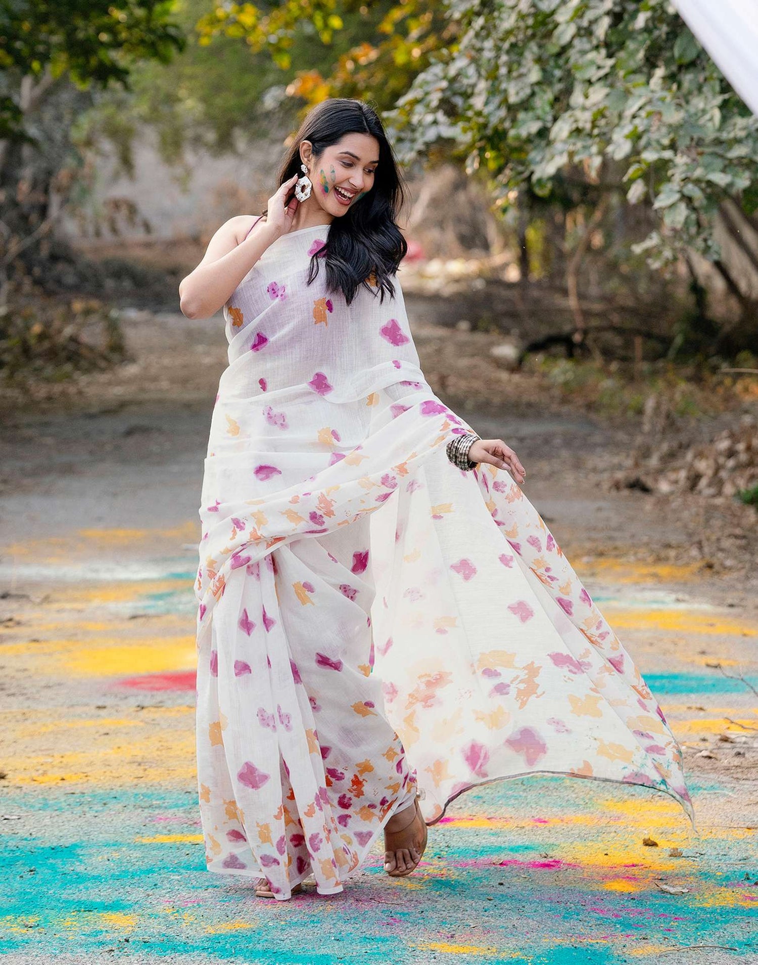 White Linen Printed Saree