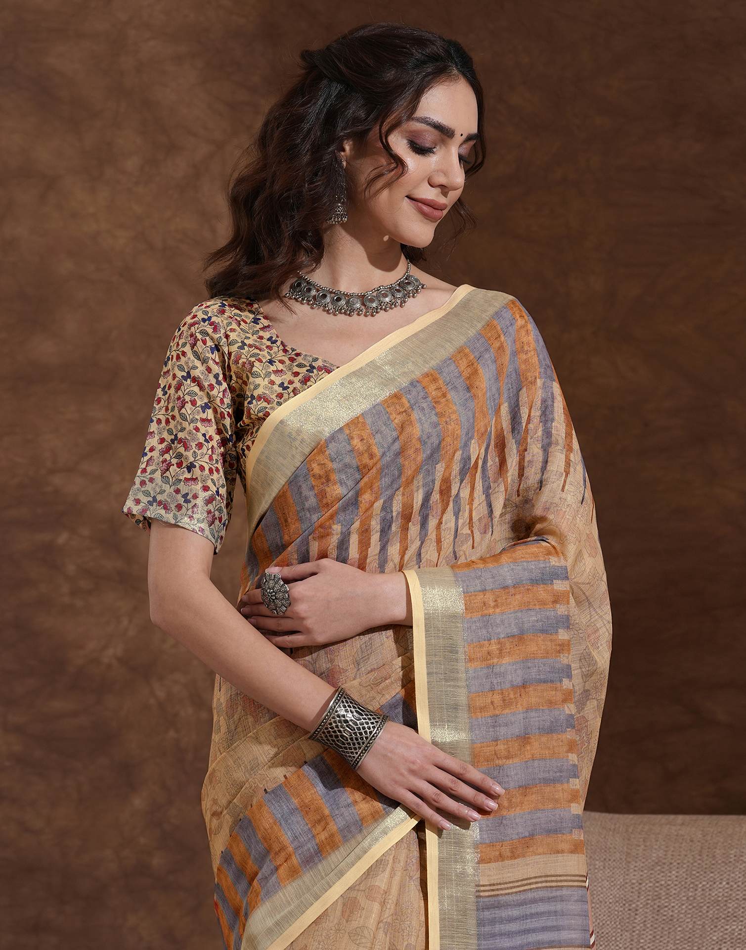 Dark Beige Linen Woven Printed Saree
