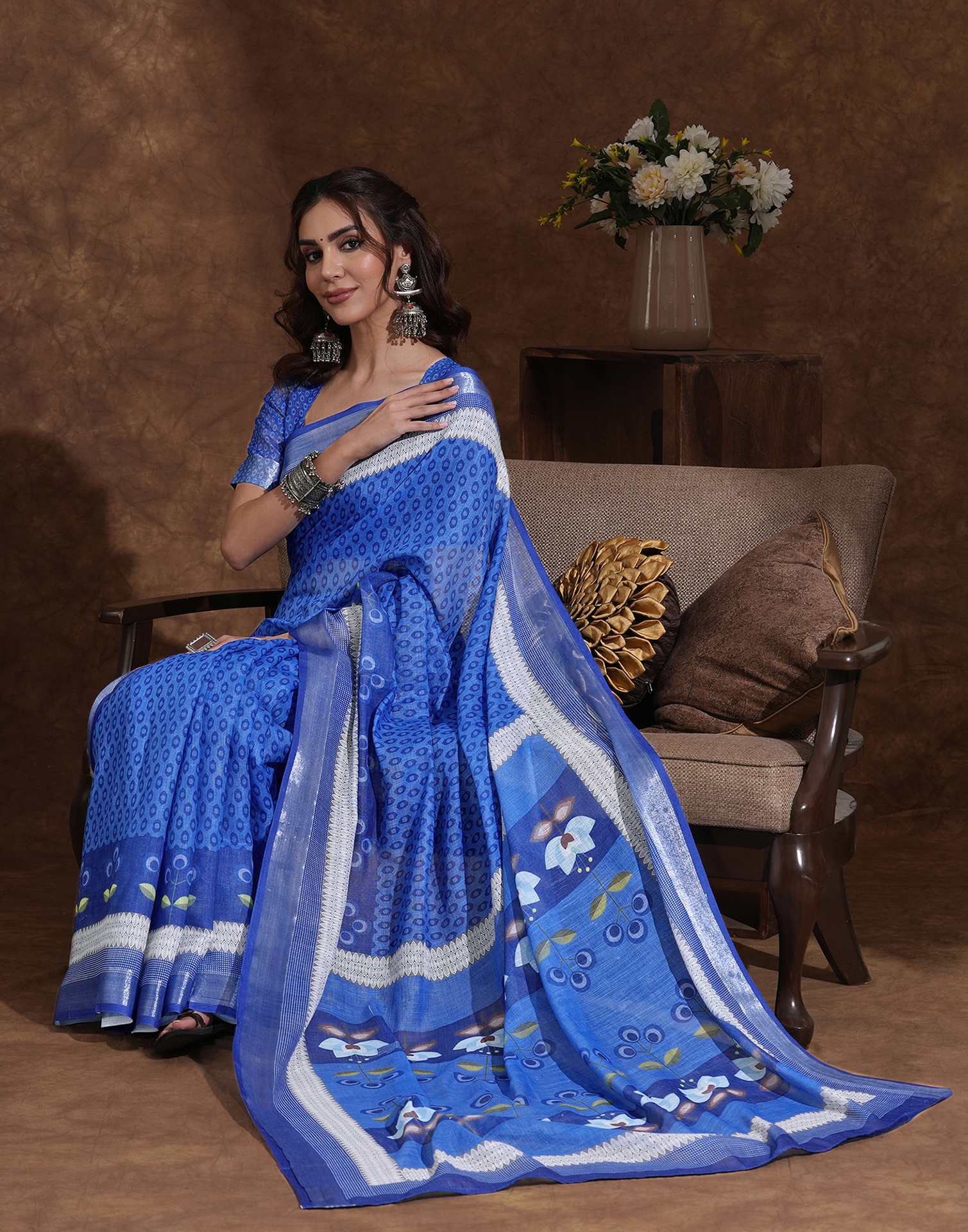 Blue Linen Woven Printed Saree