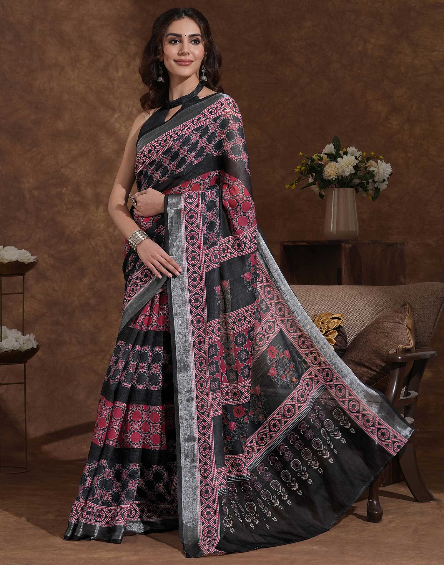 Black Linen Woven Printed Saree