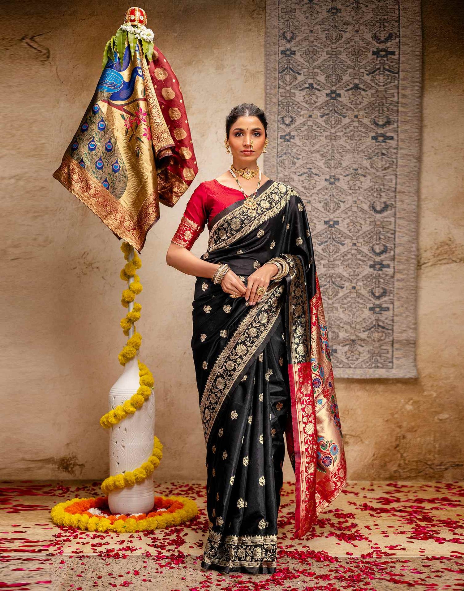 Black Silk Woven Paithani Saree