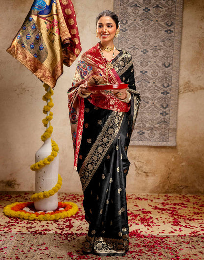 Black Silk Woven Paithani Saree