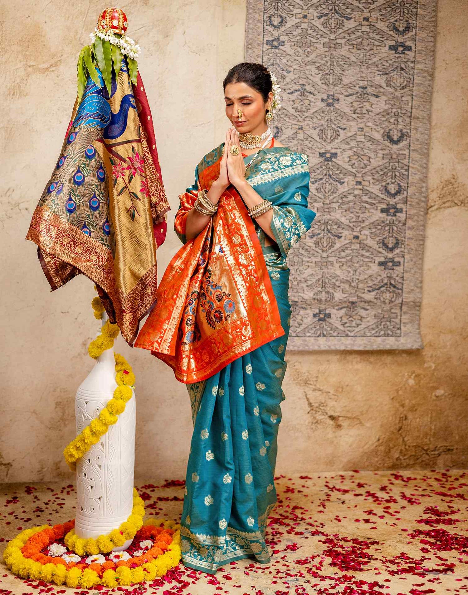 Teal Blue Silk Woven Paithani Saree