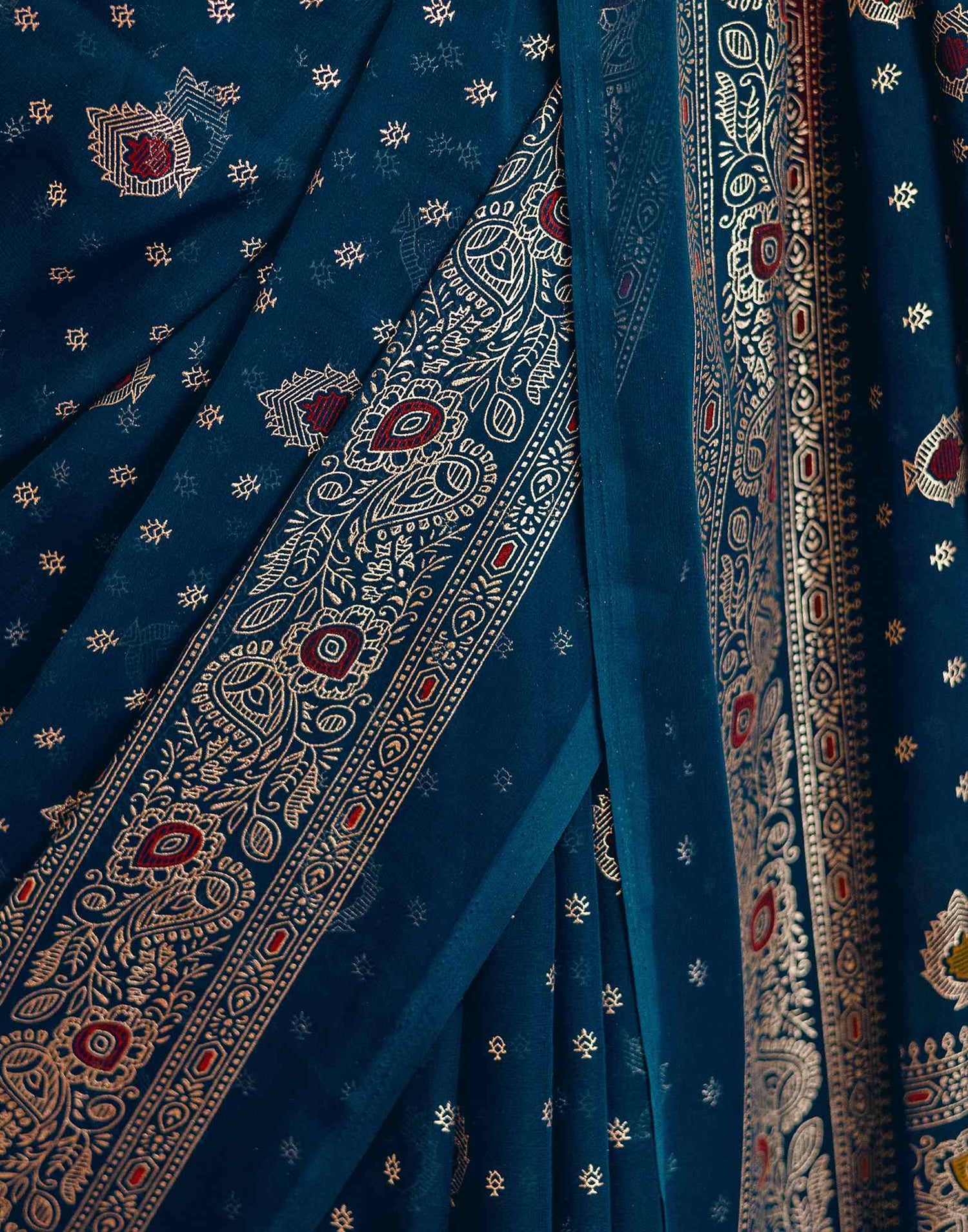 Rama Blue Georgette Foil Printed Saree